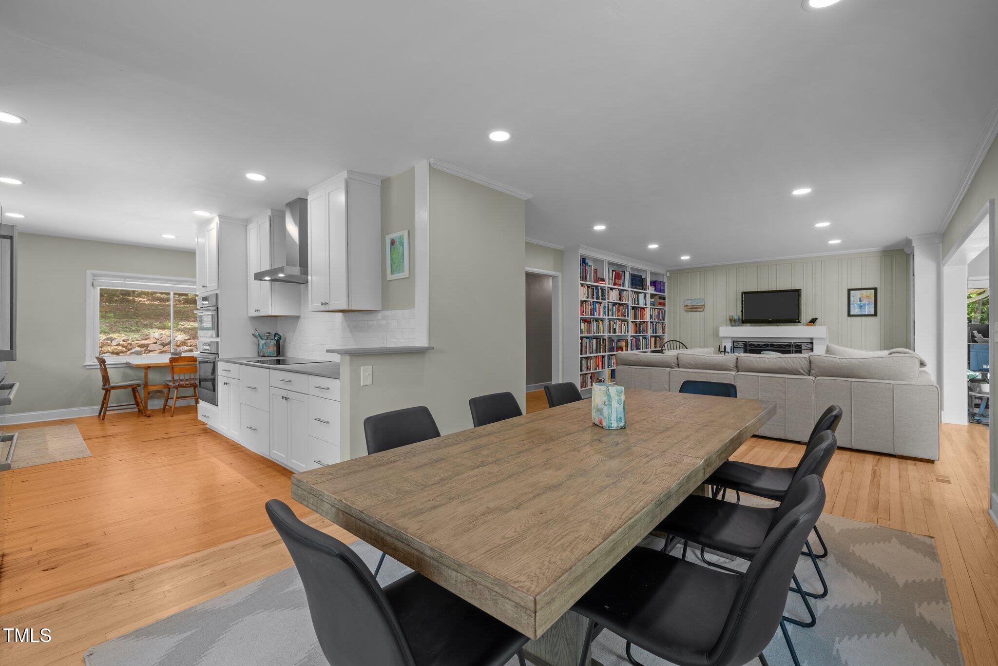 107 Ledge Lane Chapel Hill NC 27514