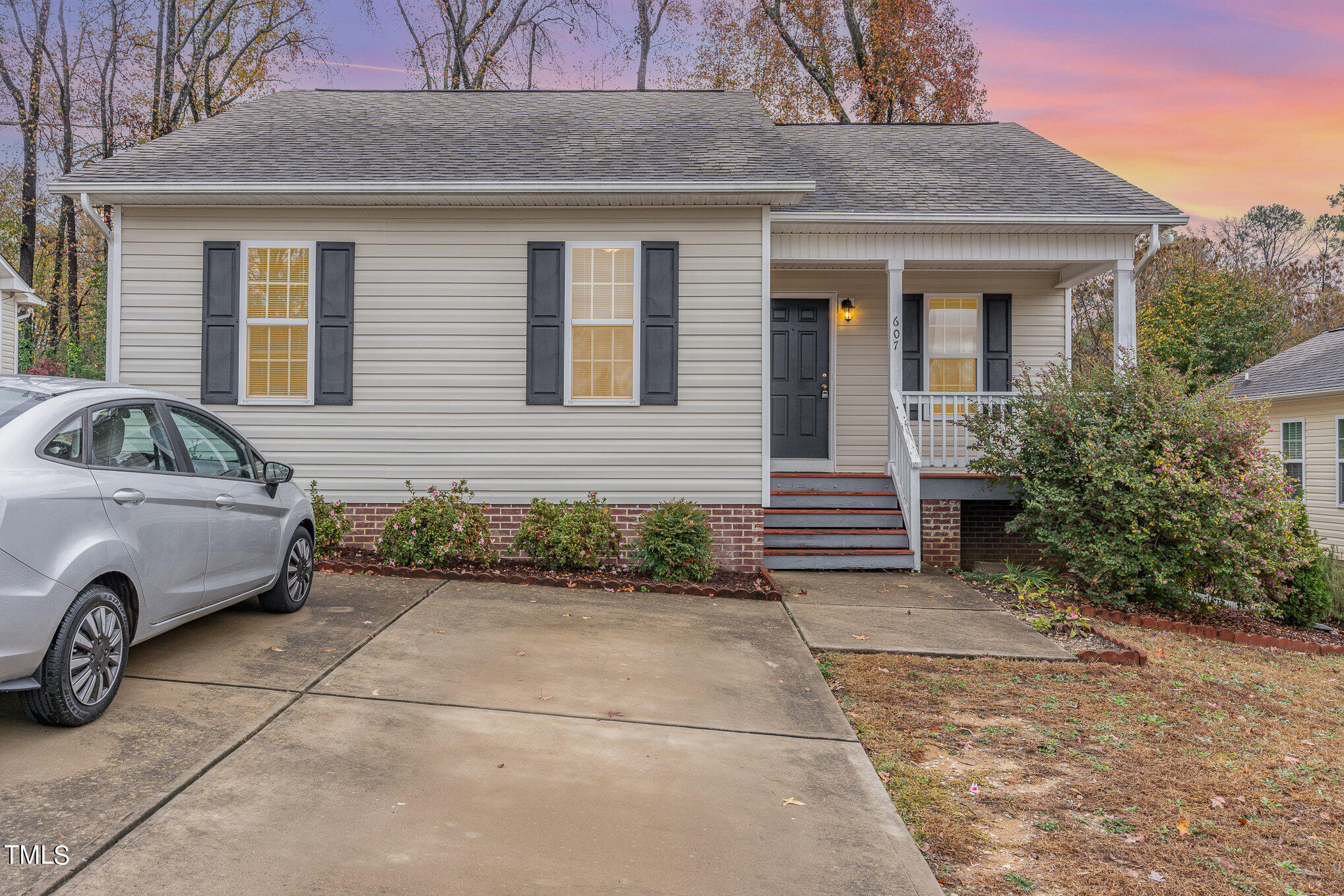 607 2nd Street Apex NC 27502