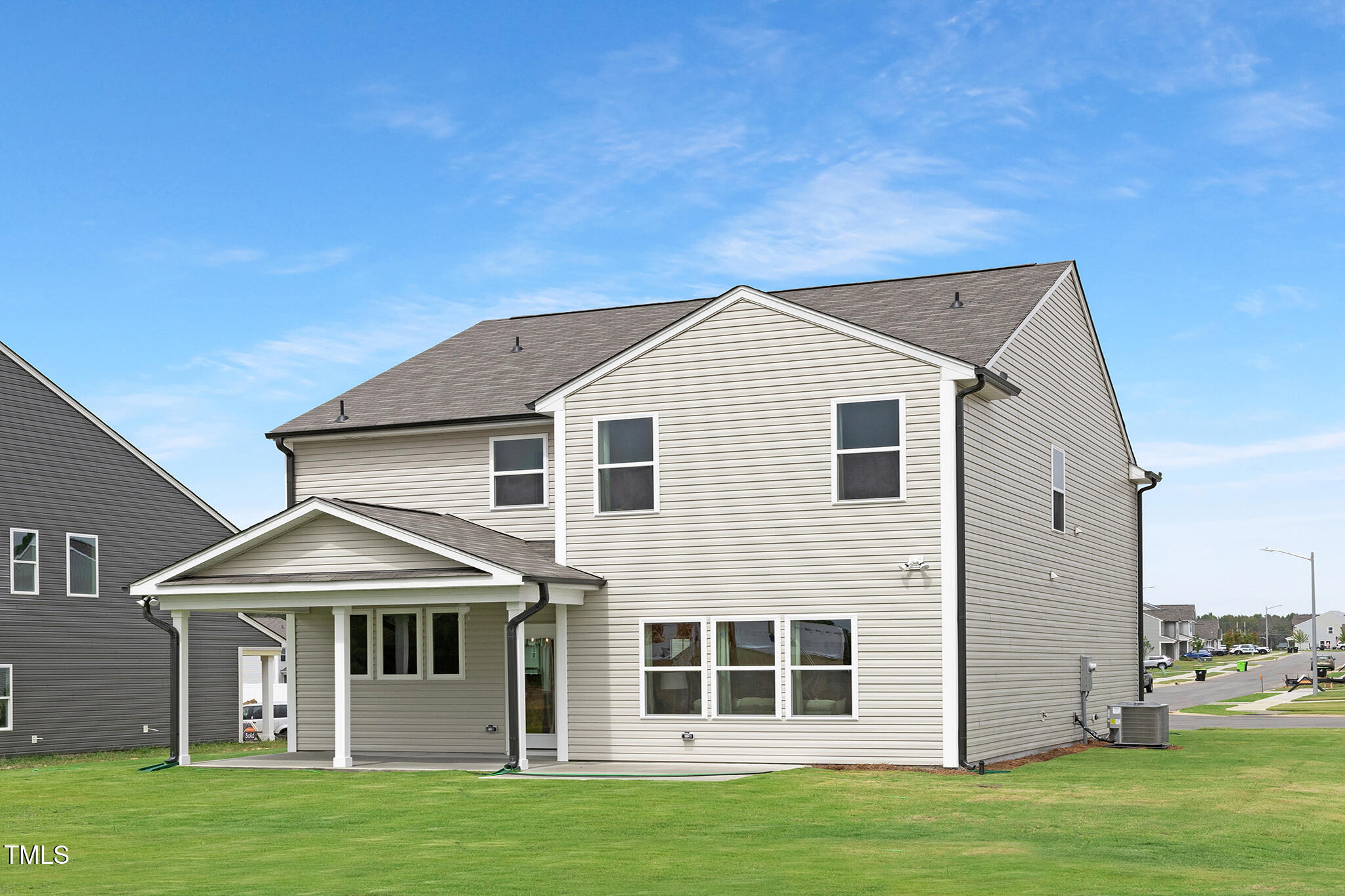 517 W Brocklyn Street Benson NC 27504