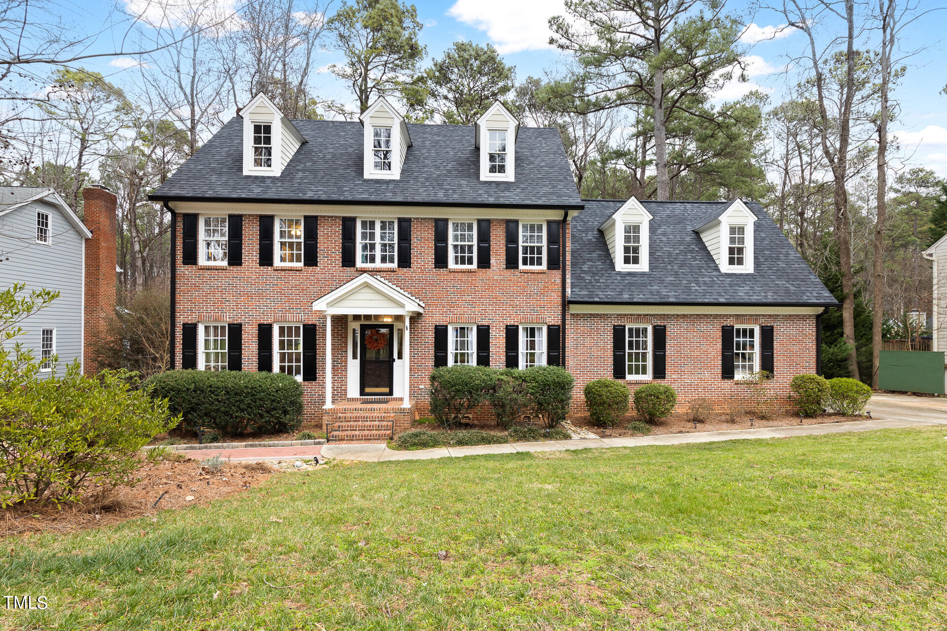5504 N Hawthorne Way Raleigh NC 27613