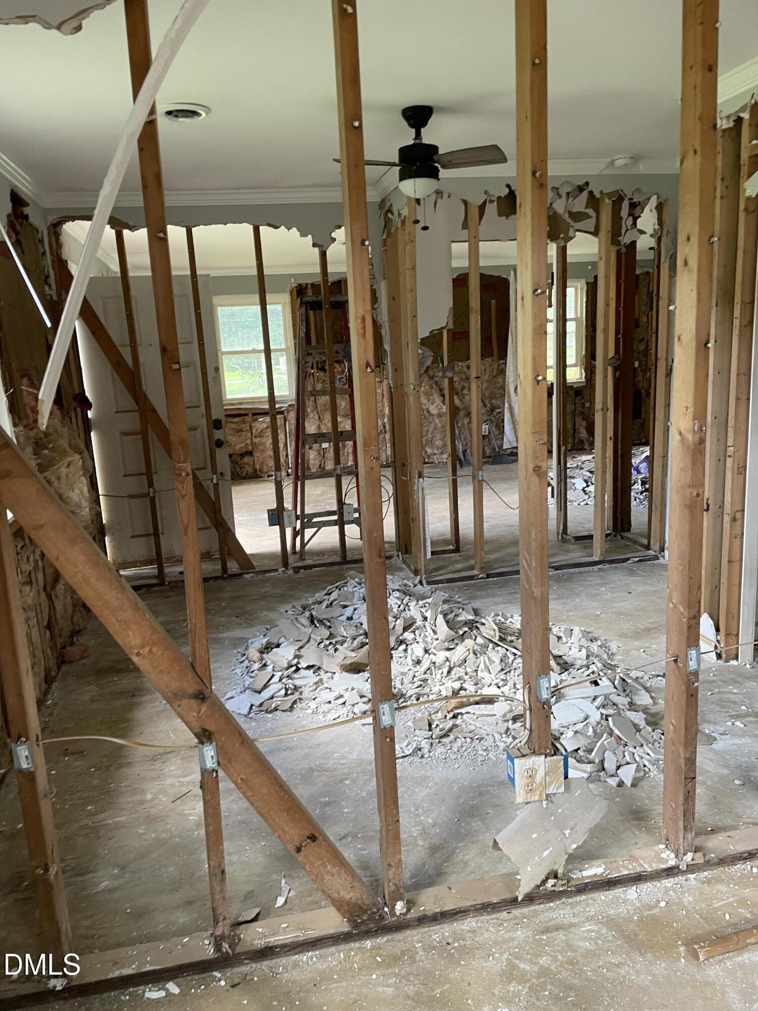 1130, 1124 Riverside Drive Charlotte NC 28214