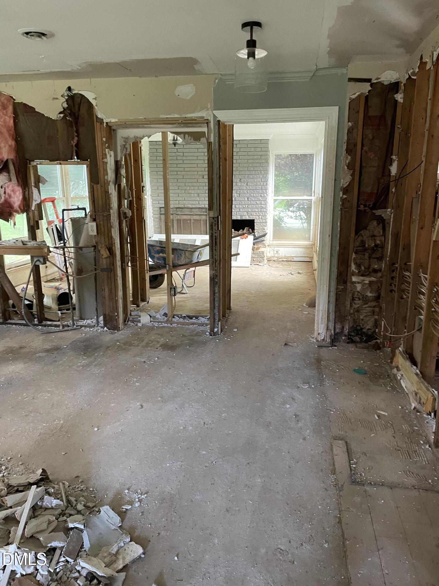 1130, 1124 Riverside Drive Charlotte NC 28214