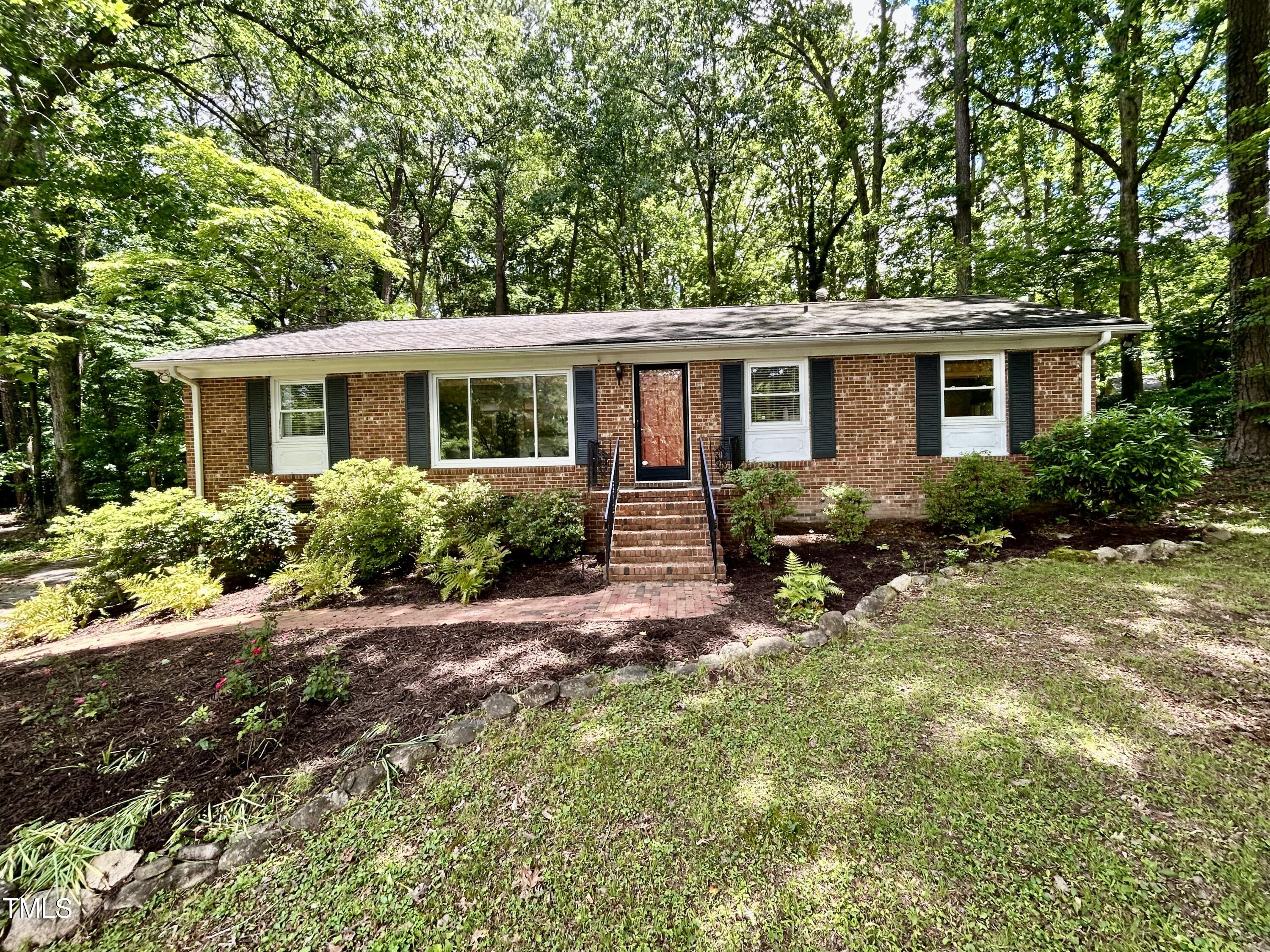 106 Lexington Circle Chapel Hill NC 27516