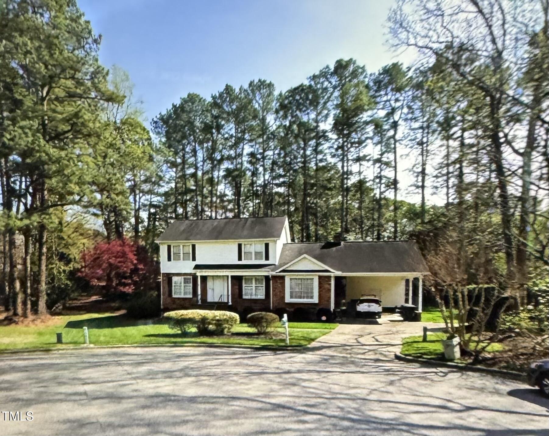 1305 Lennox Place Raleigh NC 27612