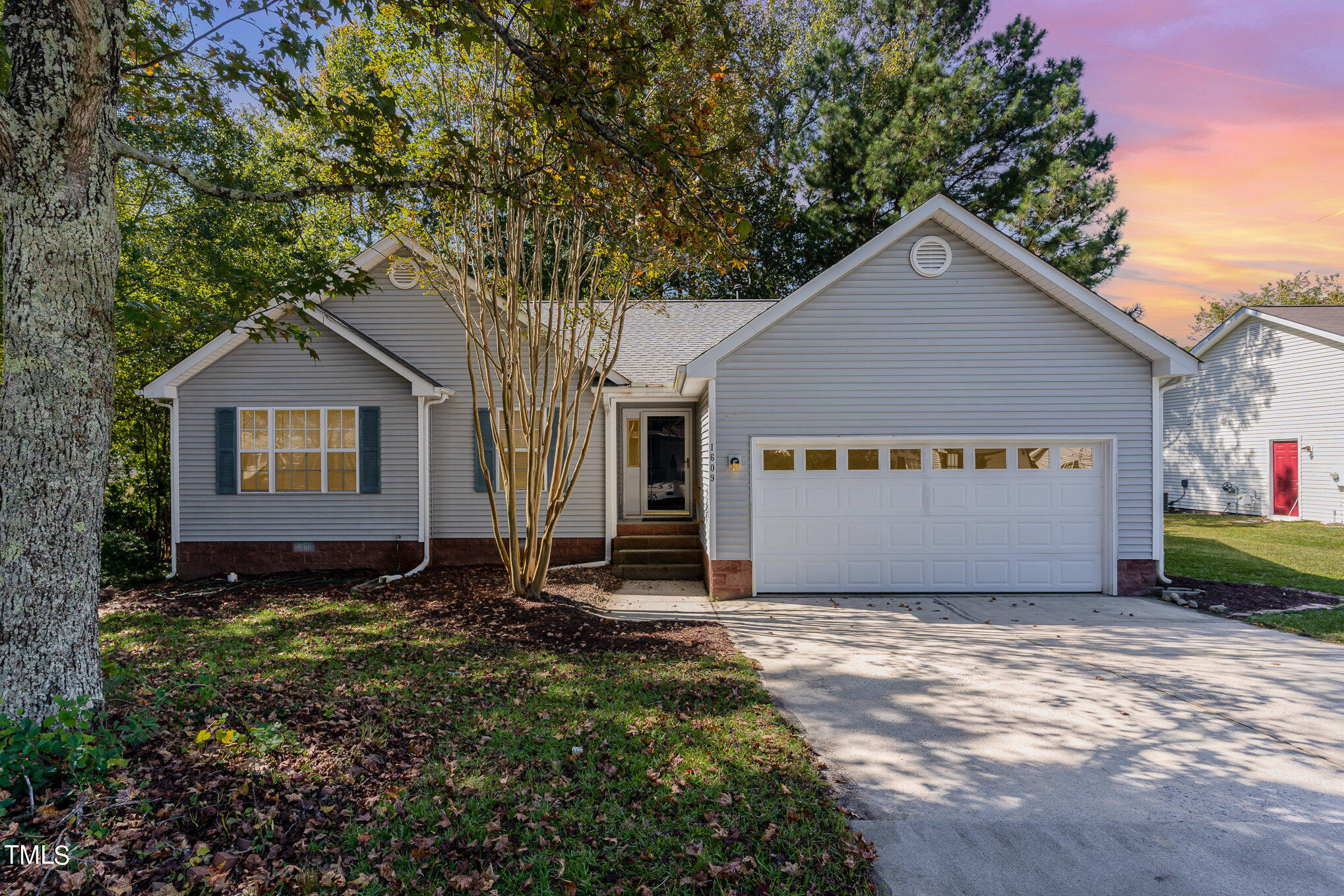 1609 Balfour Downs Circle Fuquay Varina NC 27526
