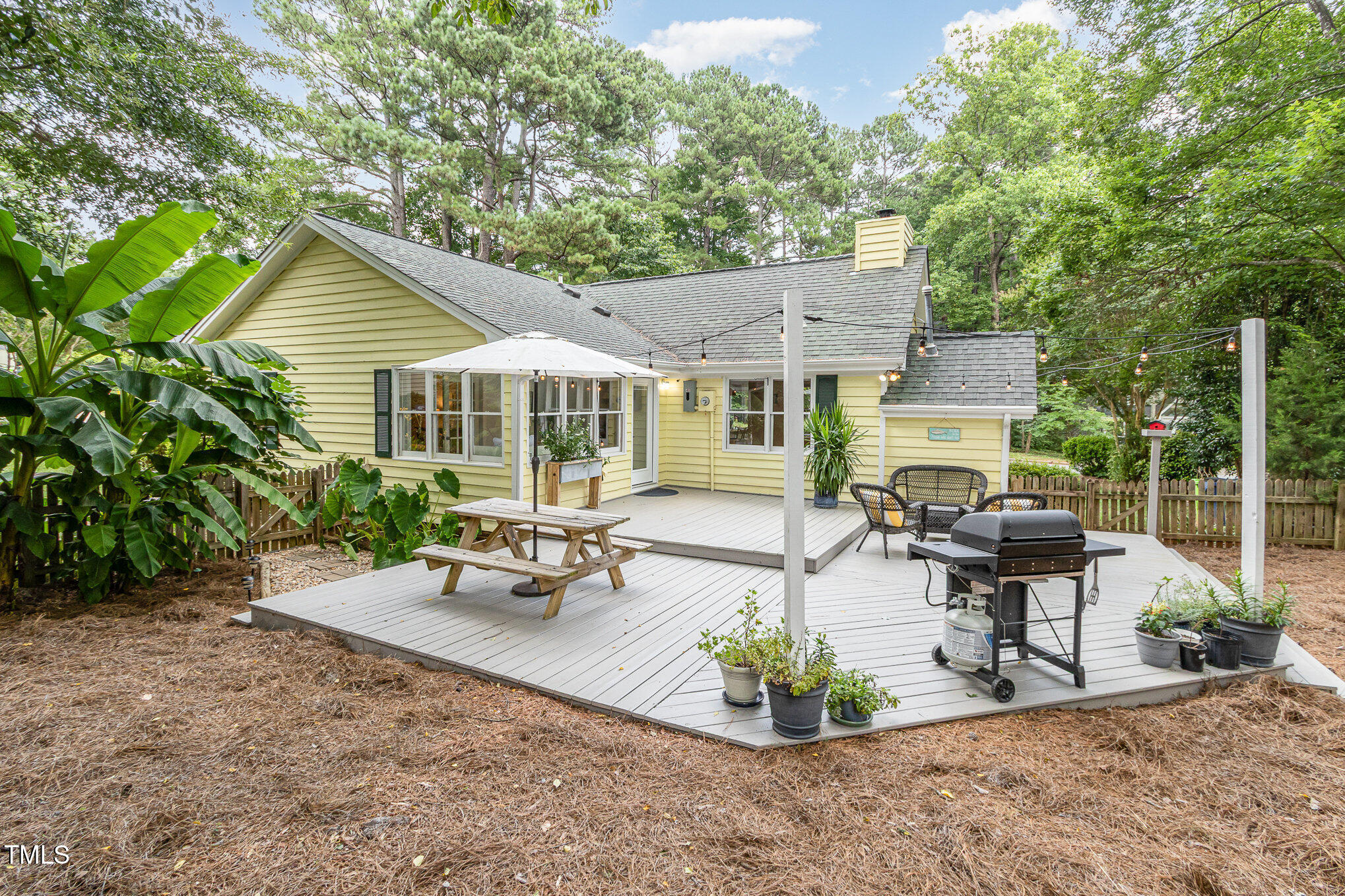 6025 Tarnhour Court Raleigh NC 27612