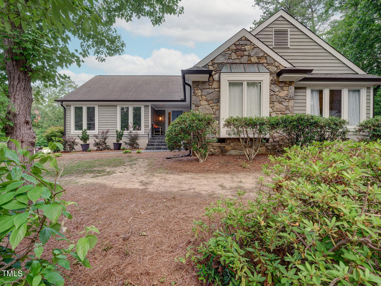 2210 Ridgefield Drive Chapel Hill NC 27517