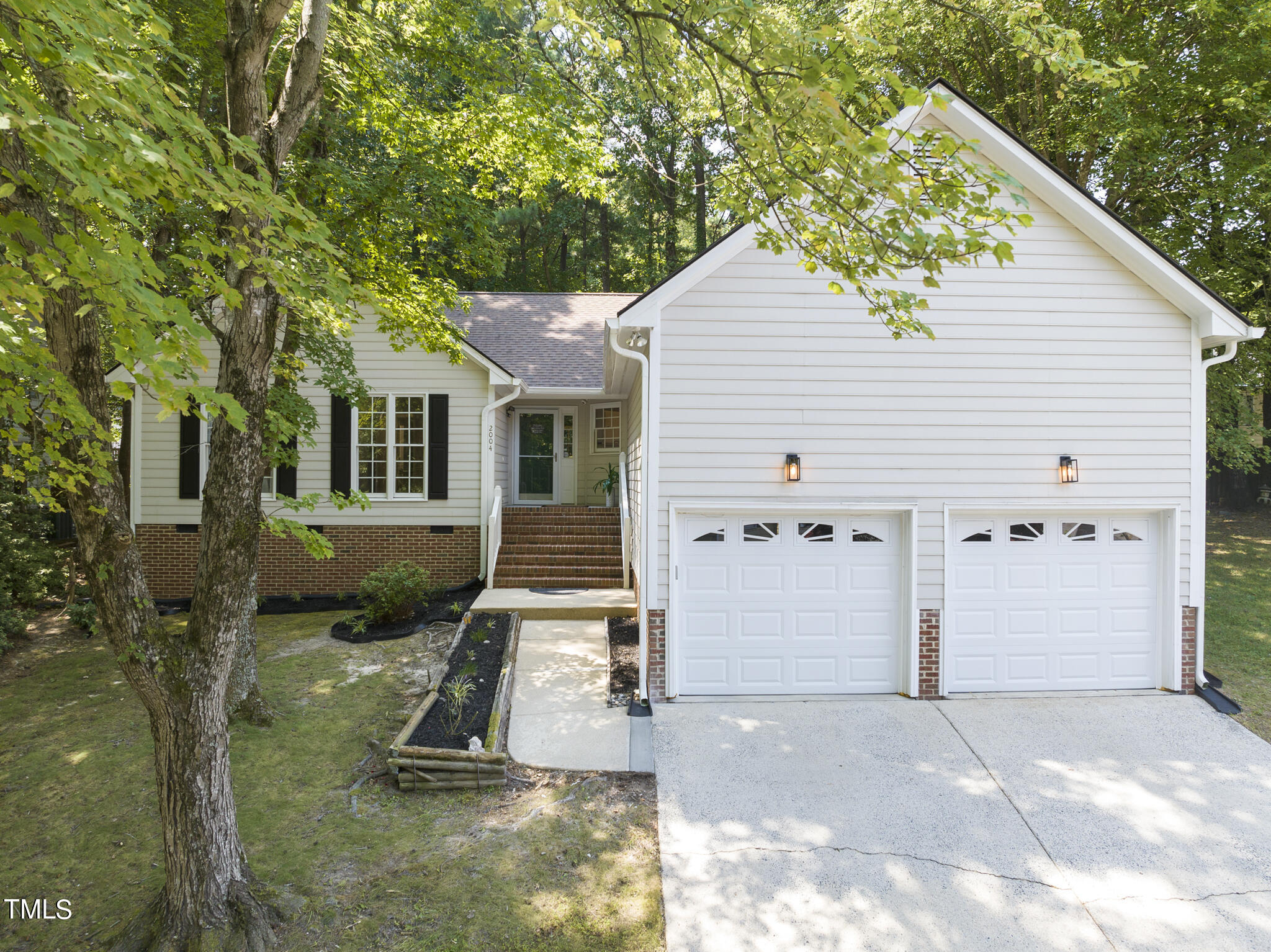 2004 Leadenhall Way Raleigh NC 27603