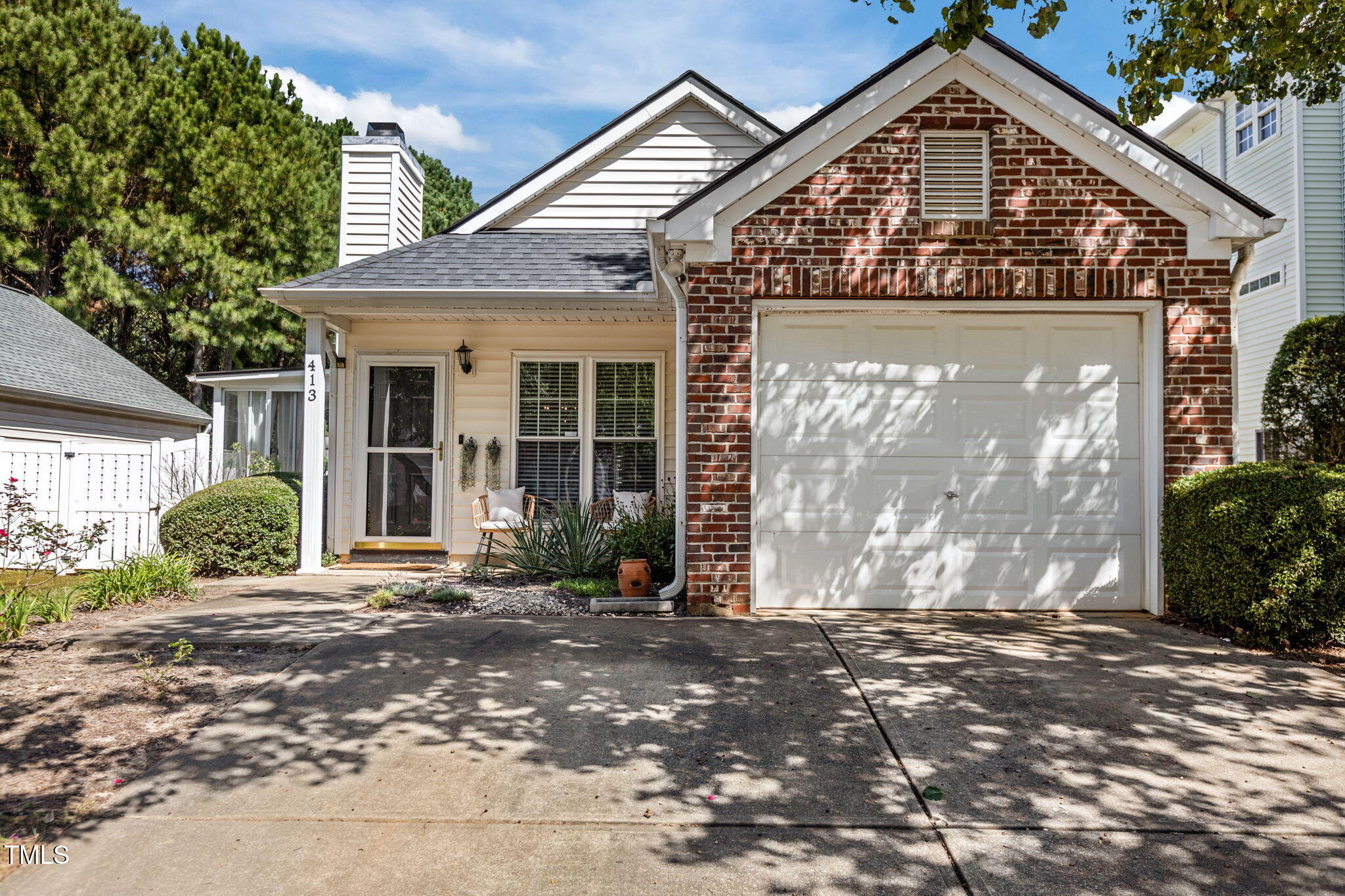 413 Hyannis Drive Holly Springs NC 27540