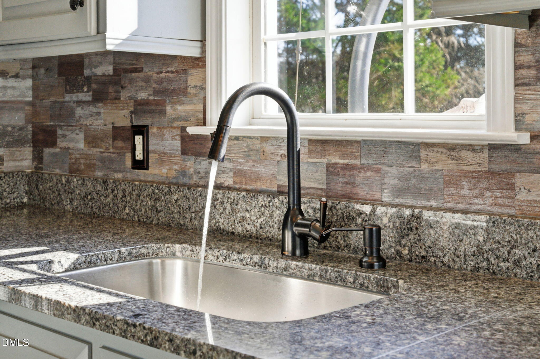 101 White Water Court Benson NC 27504