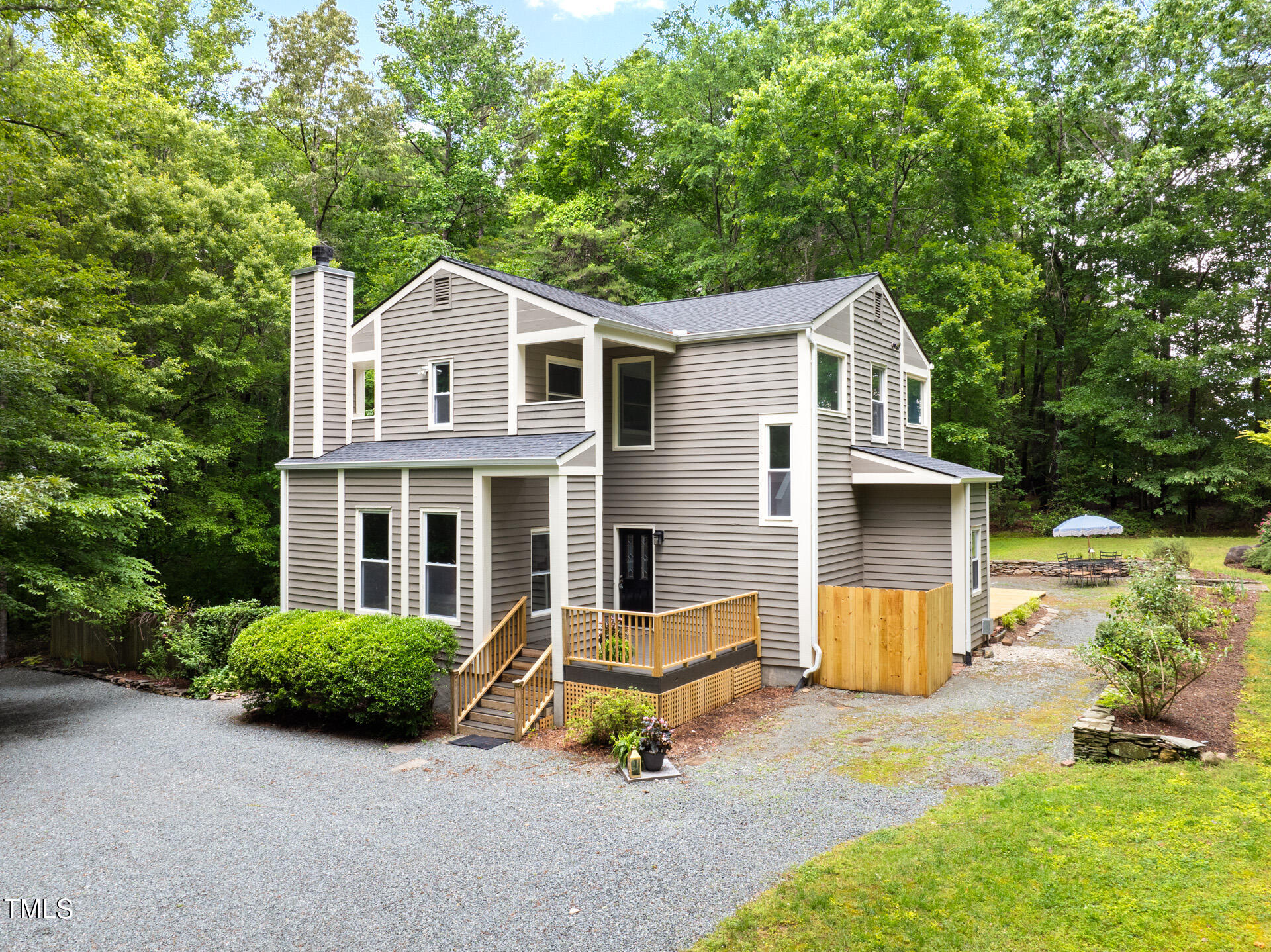 406 Johns Woods Road Chapel Hill NC 27516