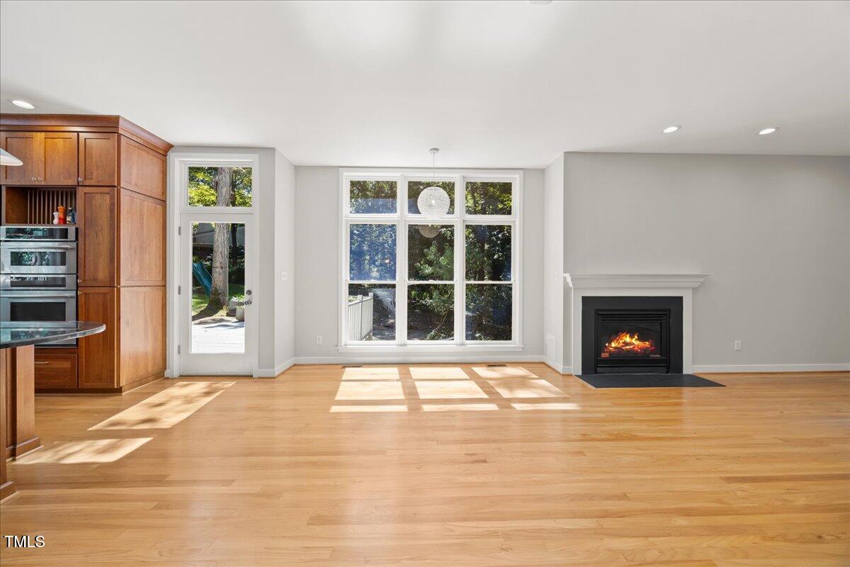 1813 Rolling Road Chapel Hill NC 27514