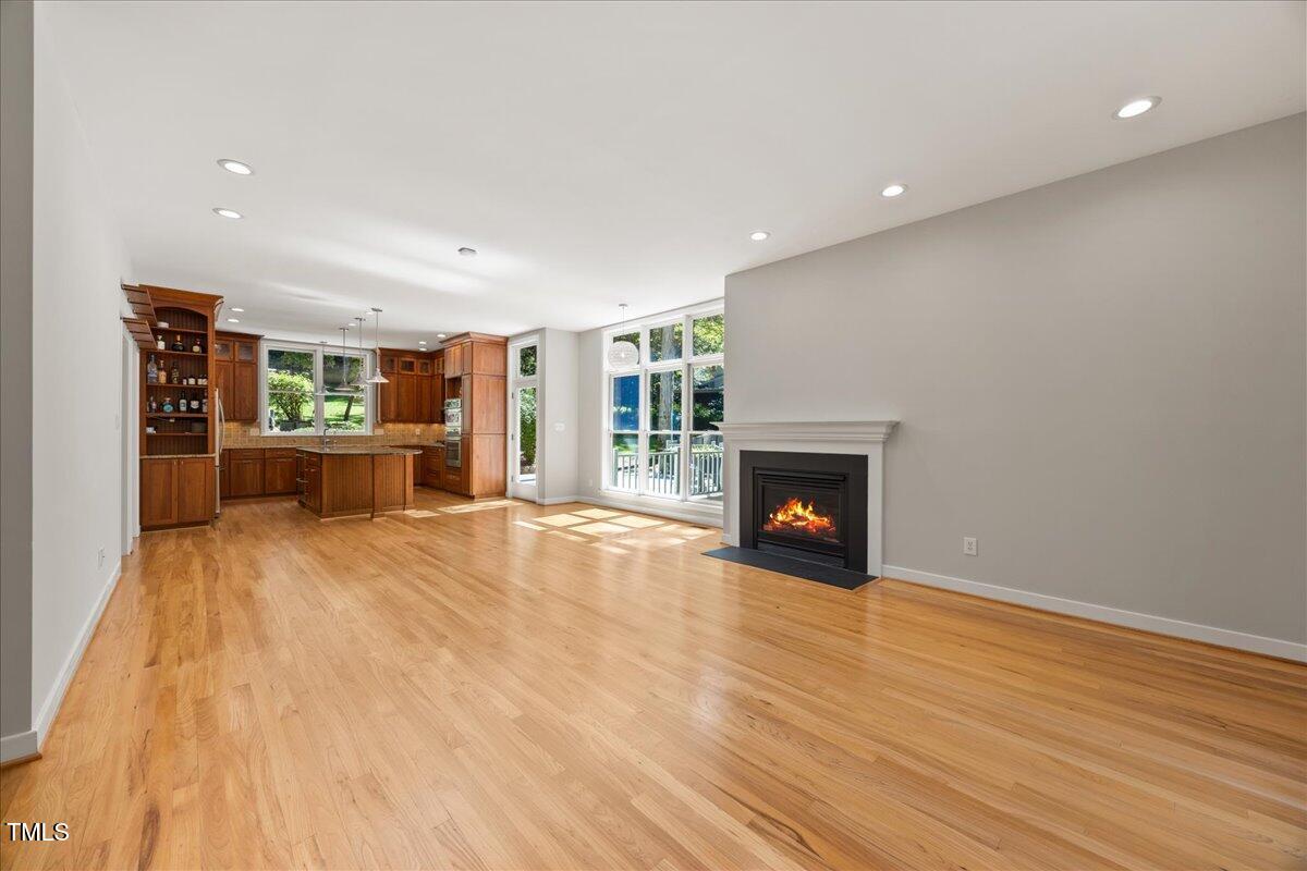 1813 Rolling Road Chapel Hill NC 27514