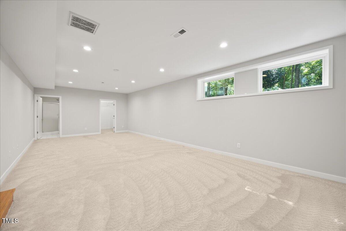 1813 Rolling Road Chapel Hill NC 27514