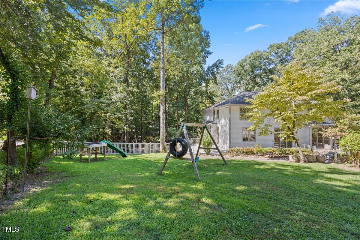 1813 Rolling Road Chapel Hill NC 27514