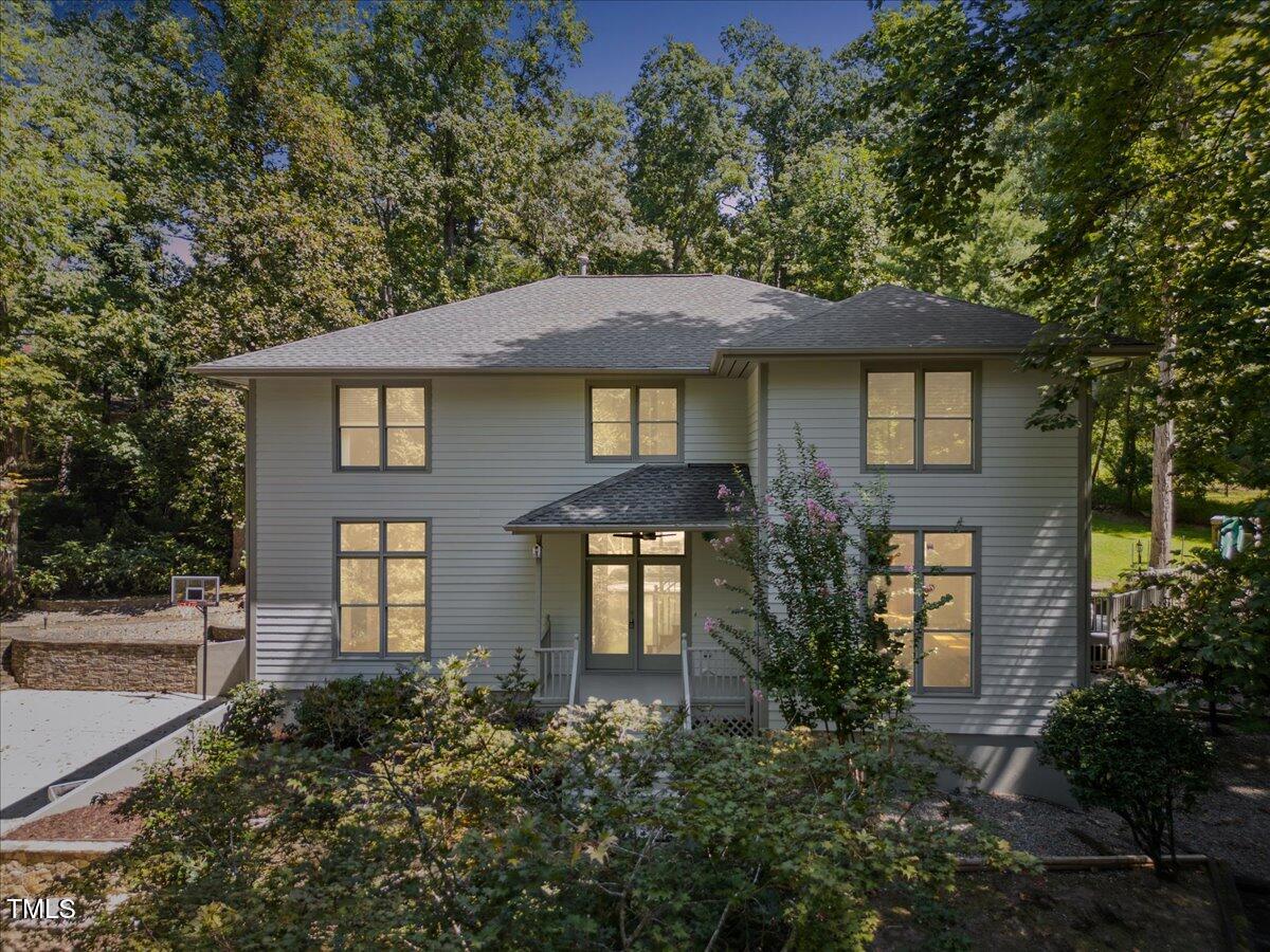 1813 Rolling Road Chapel Hill NC 27514