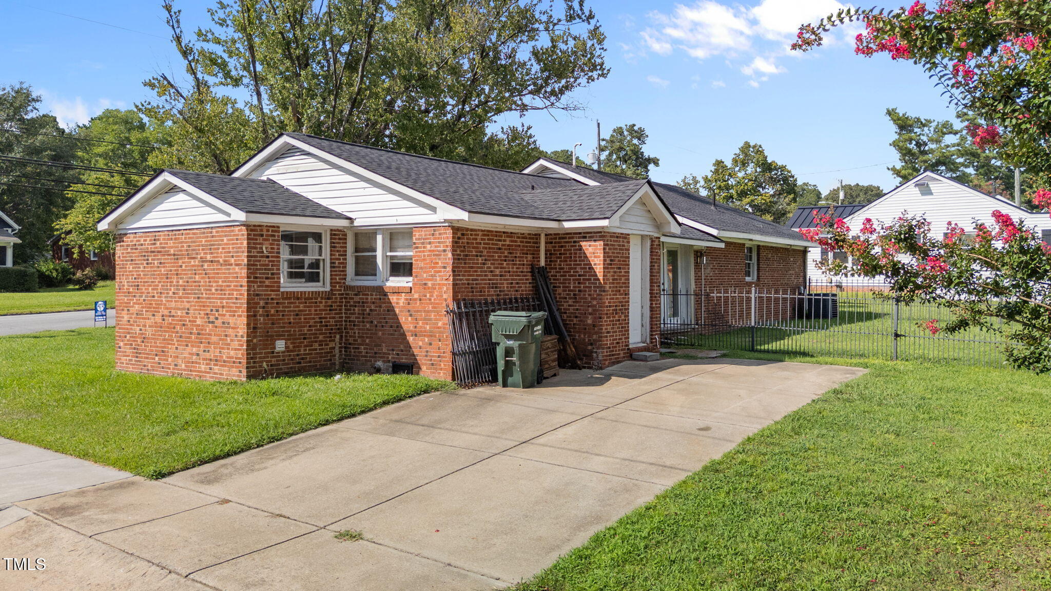 521 S Lombard Street Clayton NC 27520