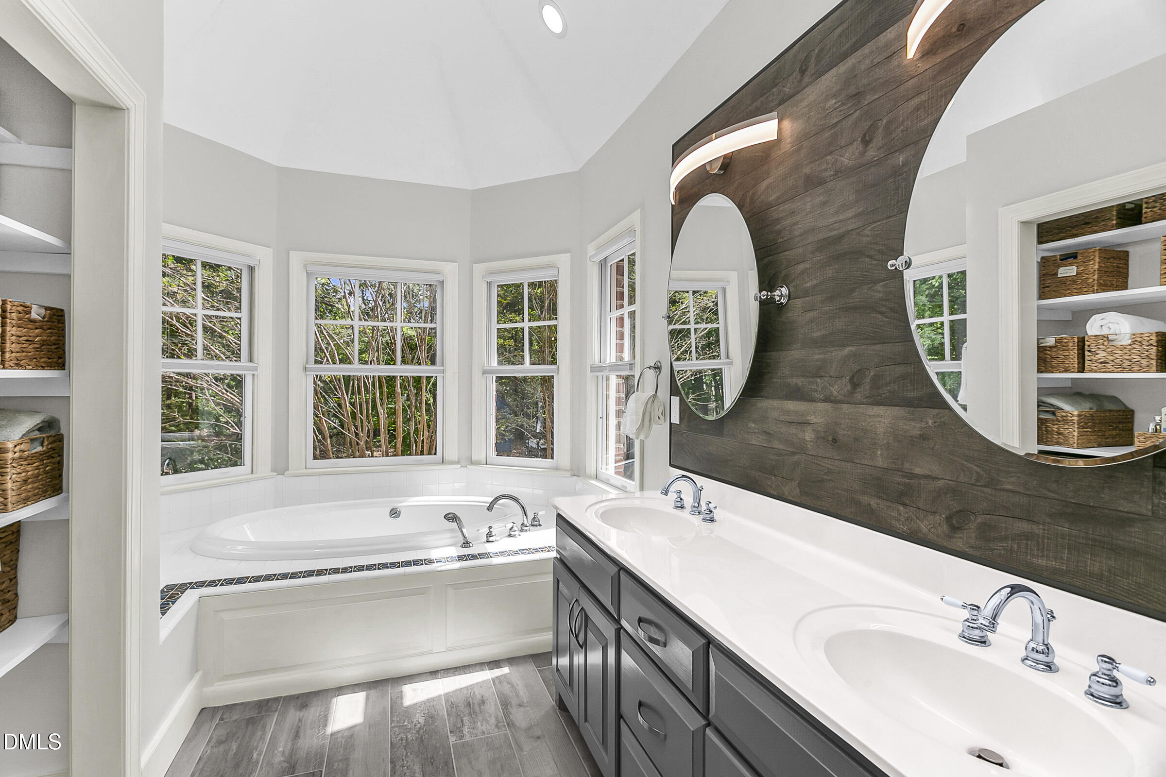 217 Stratford Drive Chapel Hill NC 27516