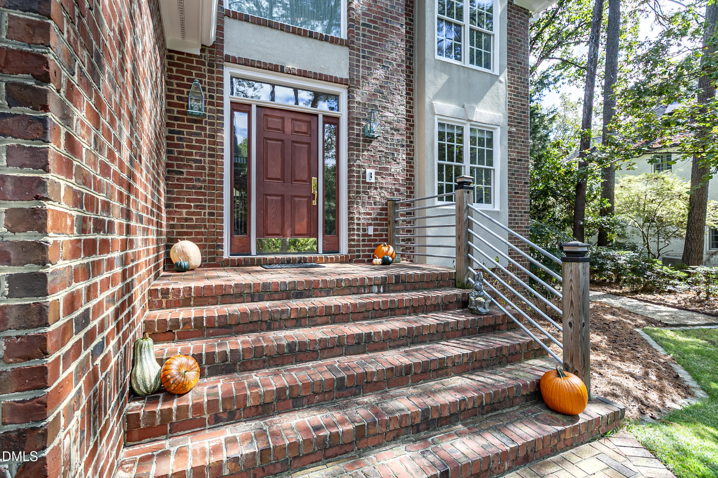 217 Stratford Drive Chapel Hill NC 27516