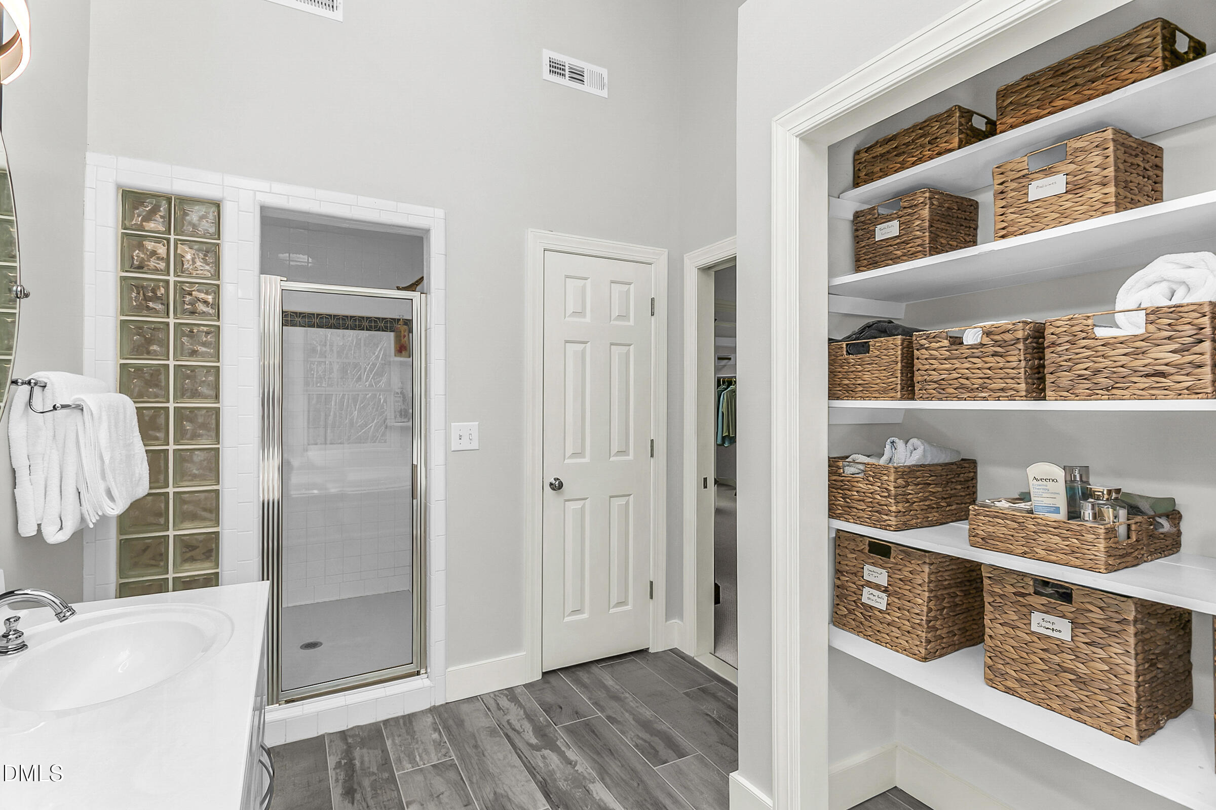 217 Stratford Drive Chapel Hill NC 27516