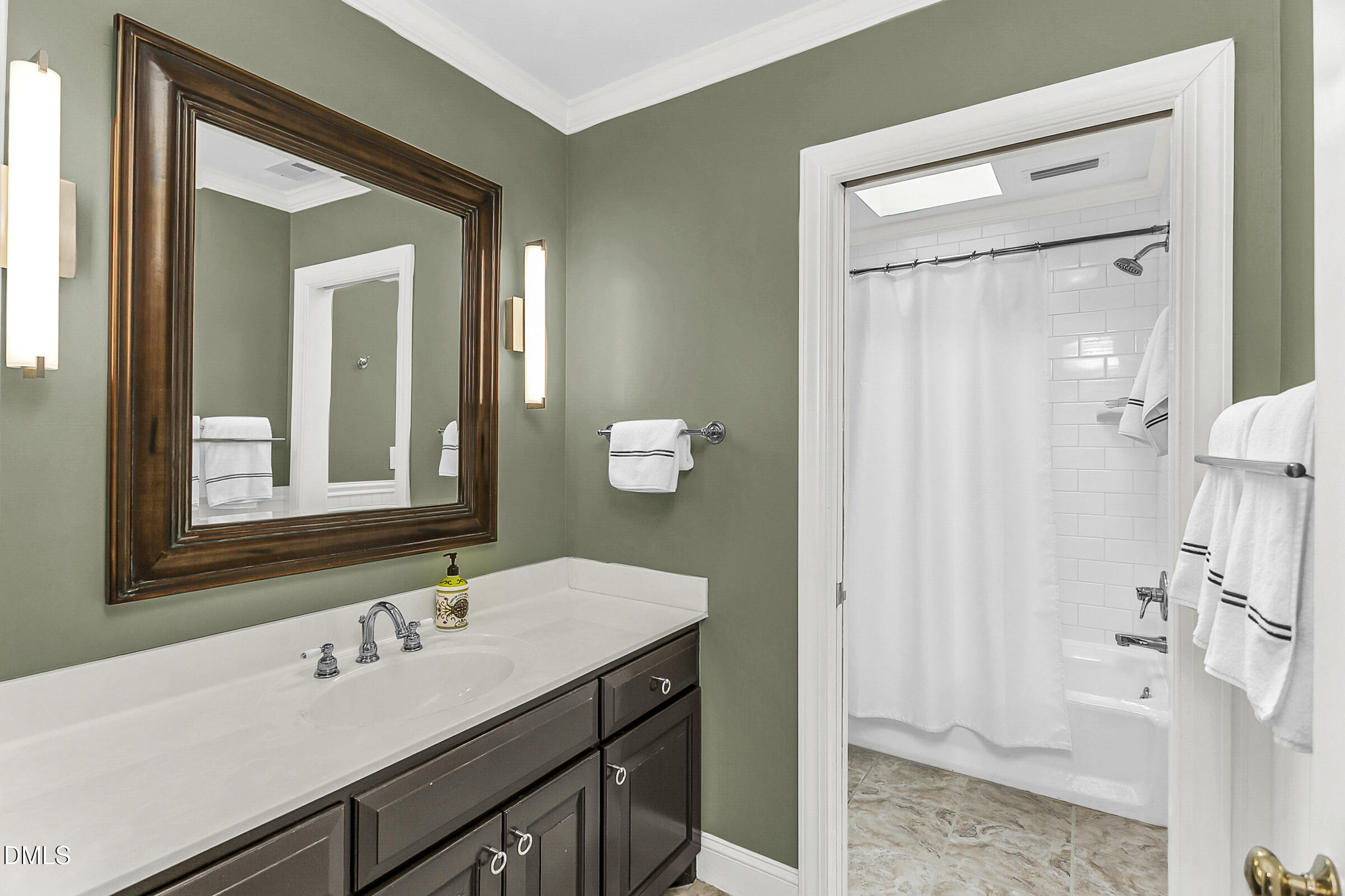 217 Stratford Drive Chapel Hill NC 27516