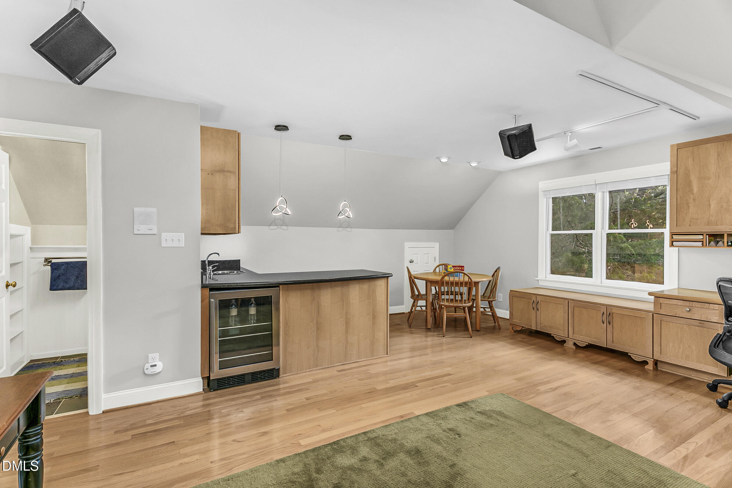 217 Stratford Drive Chapel Hill NC 27516