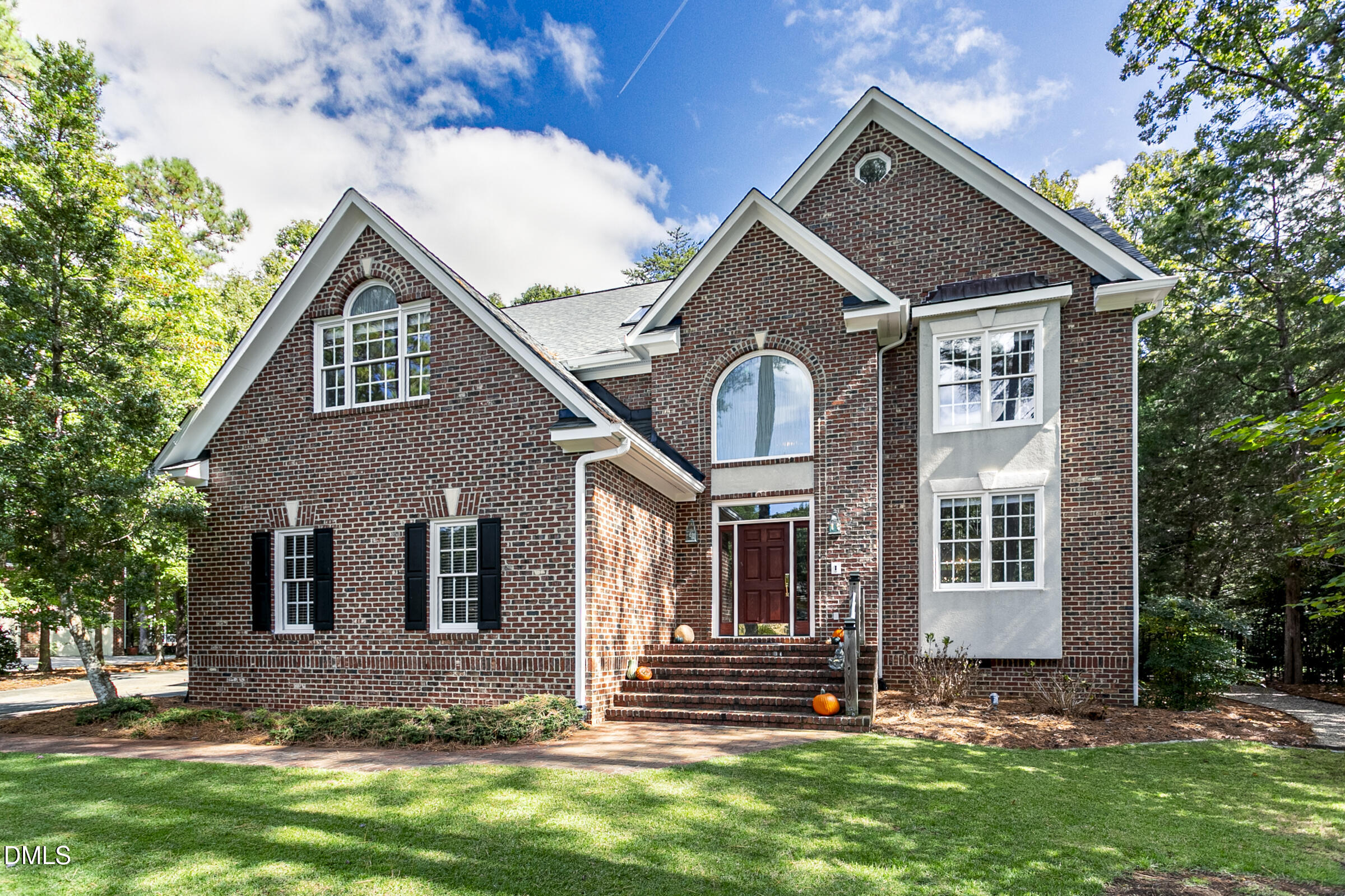 217 Stratford Drive Chapel Hill NC 27516