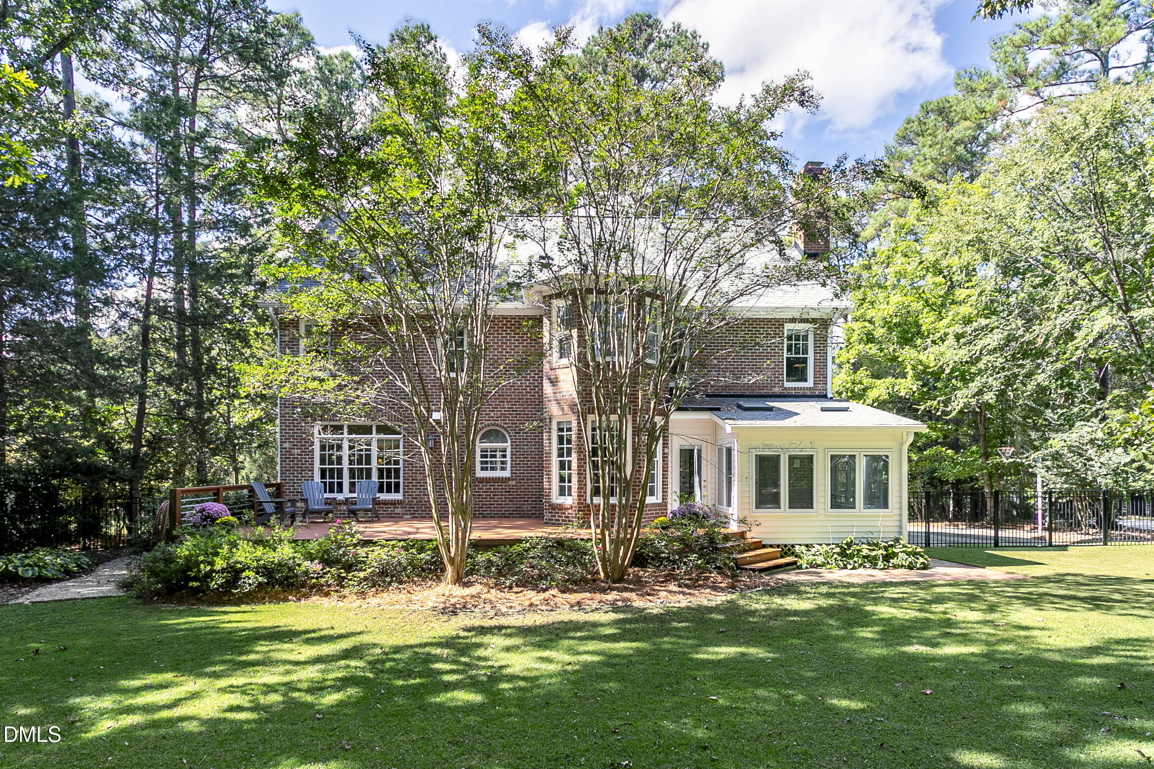 217 Stratford Drive Chapel Hill NC 27516