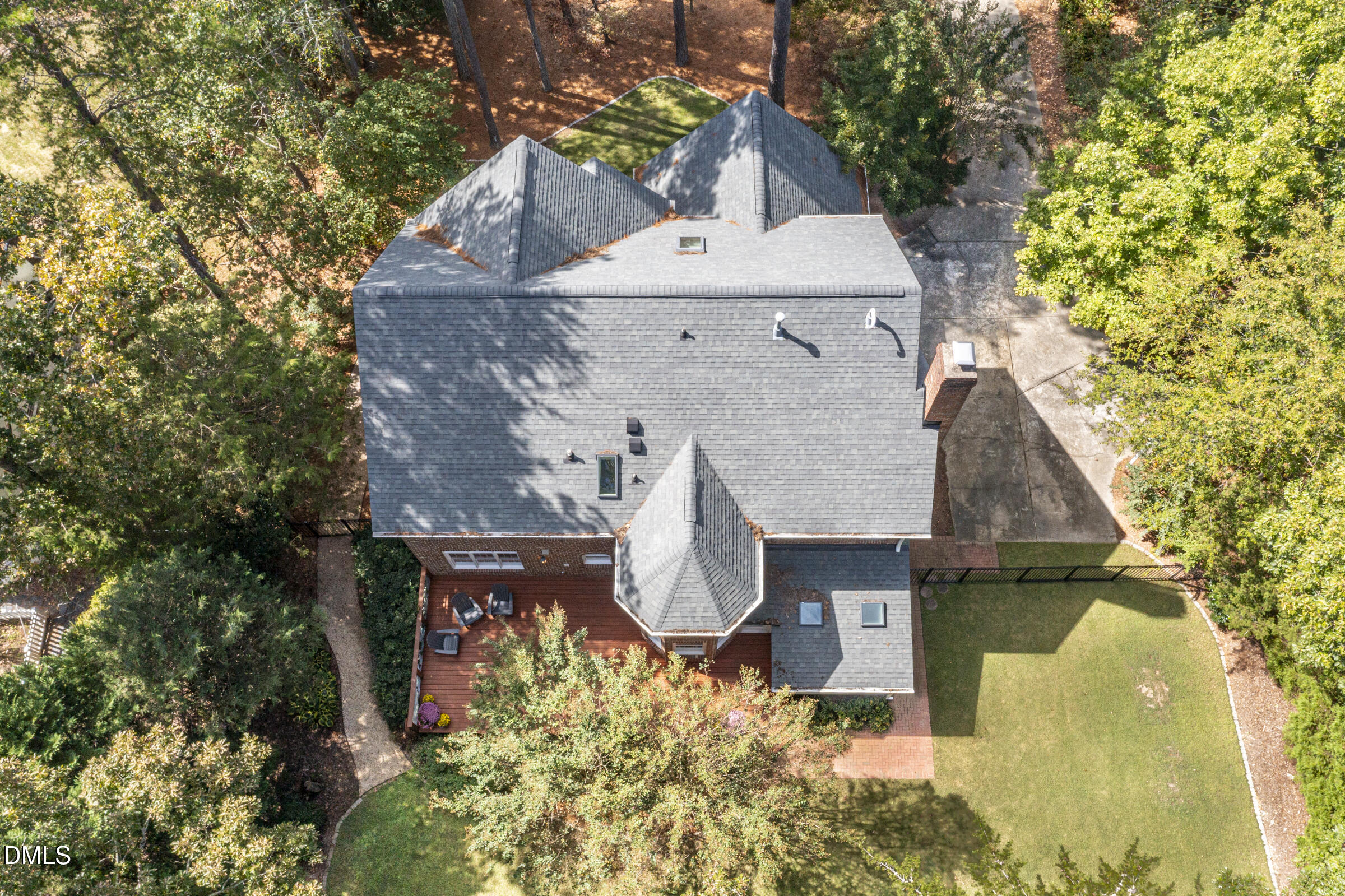 217 Stratford Drive Chapel Hill NC 27516