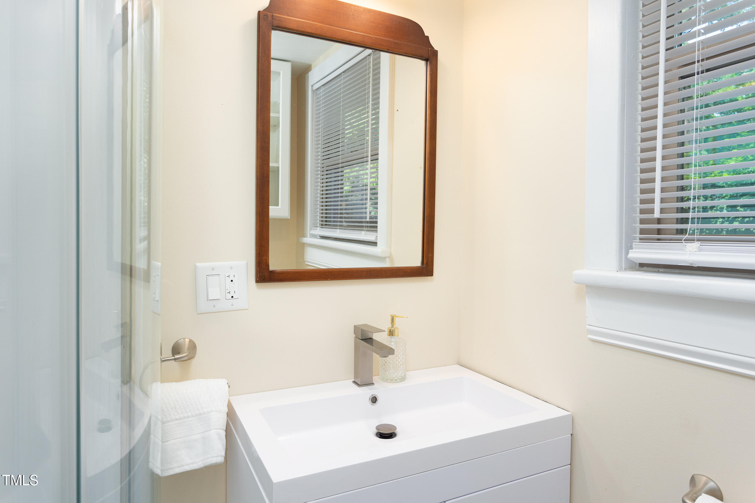 126 Barclay Road Chapel Hill NC 27516