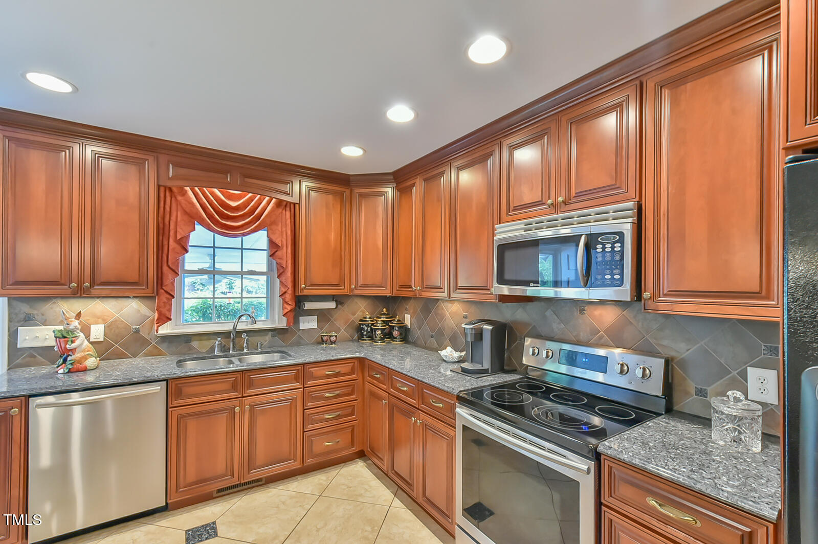 304 Homestead Road Chapel Hill NC 27516