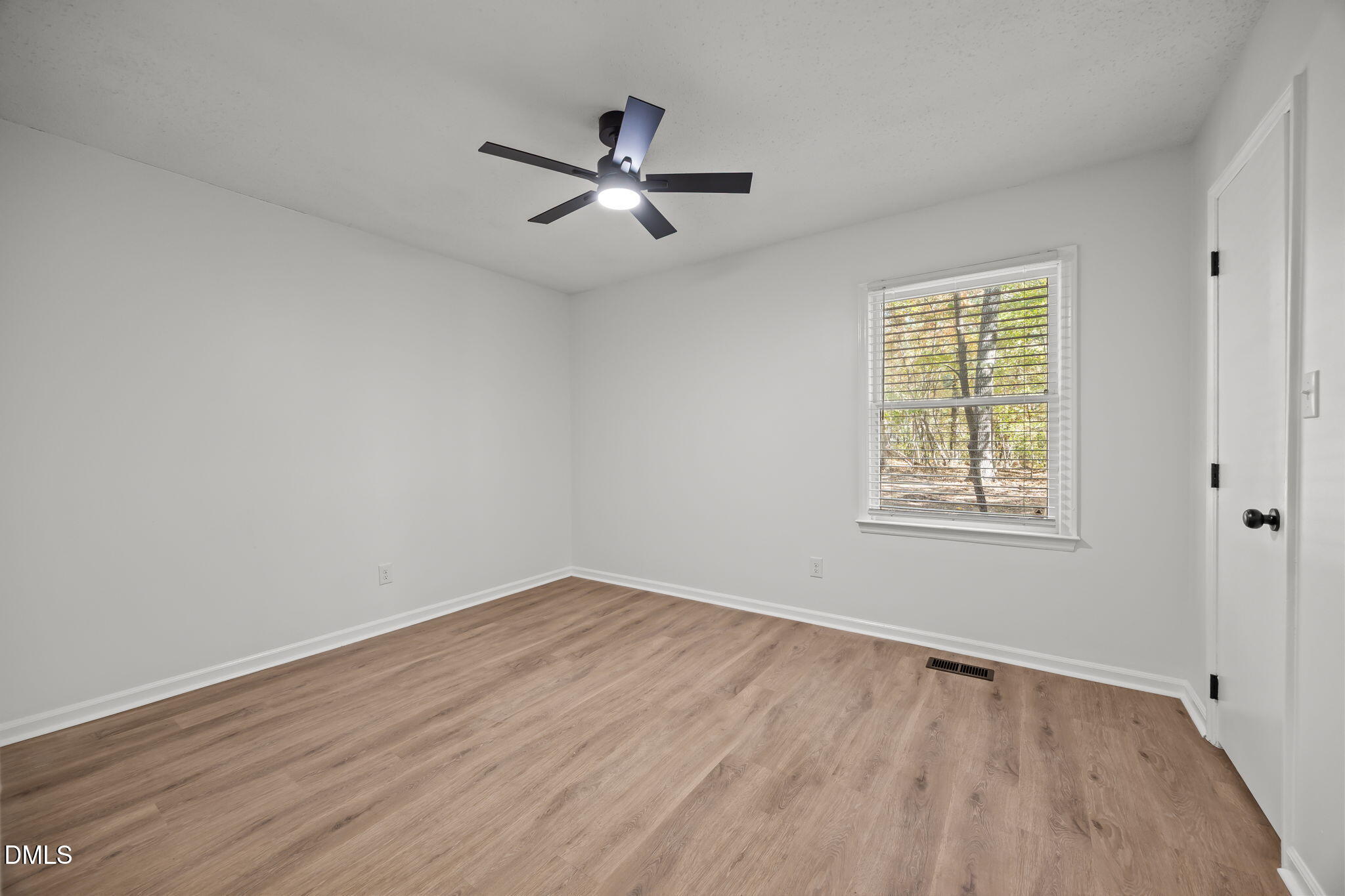 9909 Leslie Drive Chapel Hill NC 27516