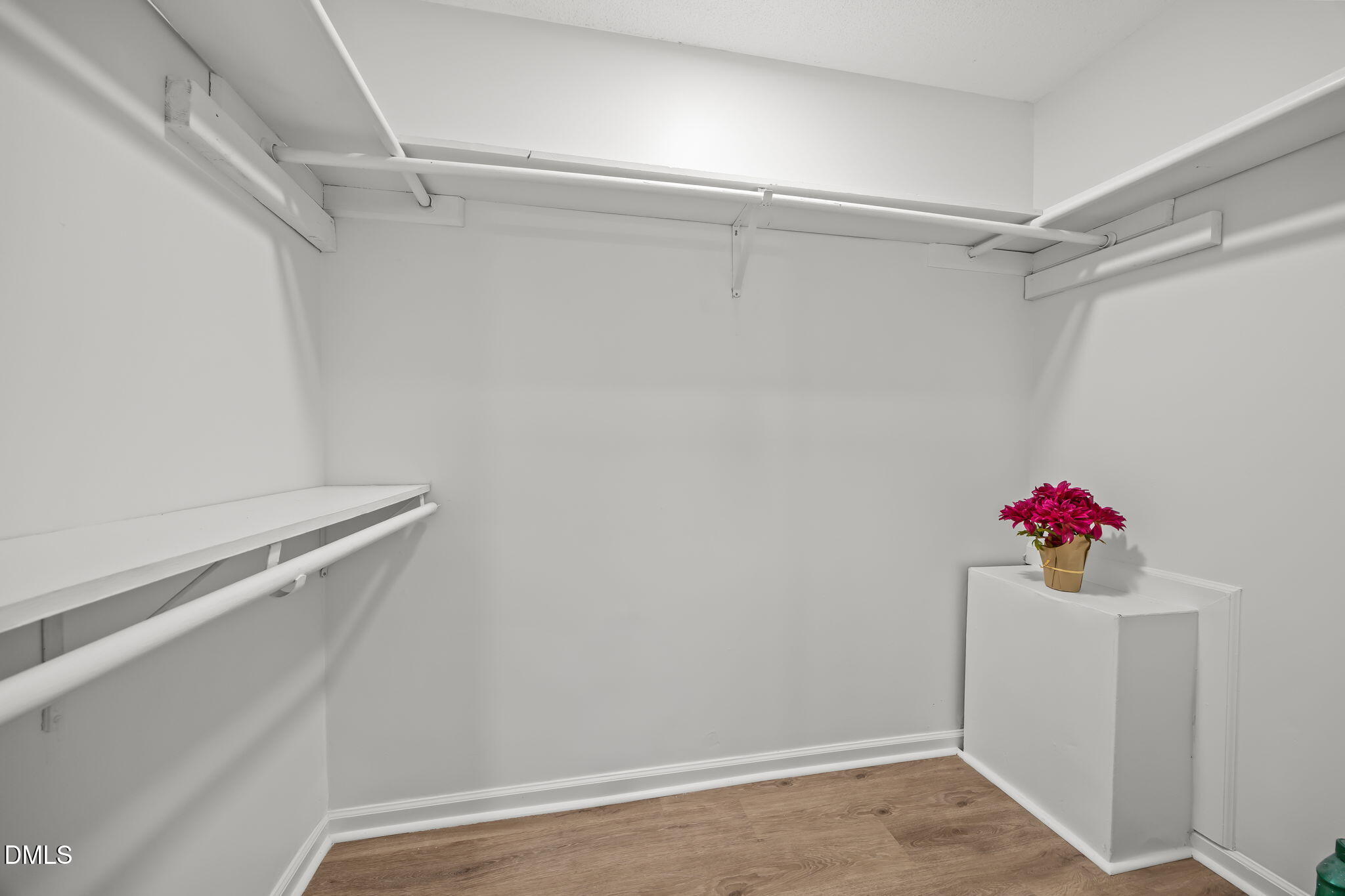 9909 Leslie Drive Chapel Hill NC 27516