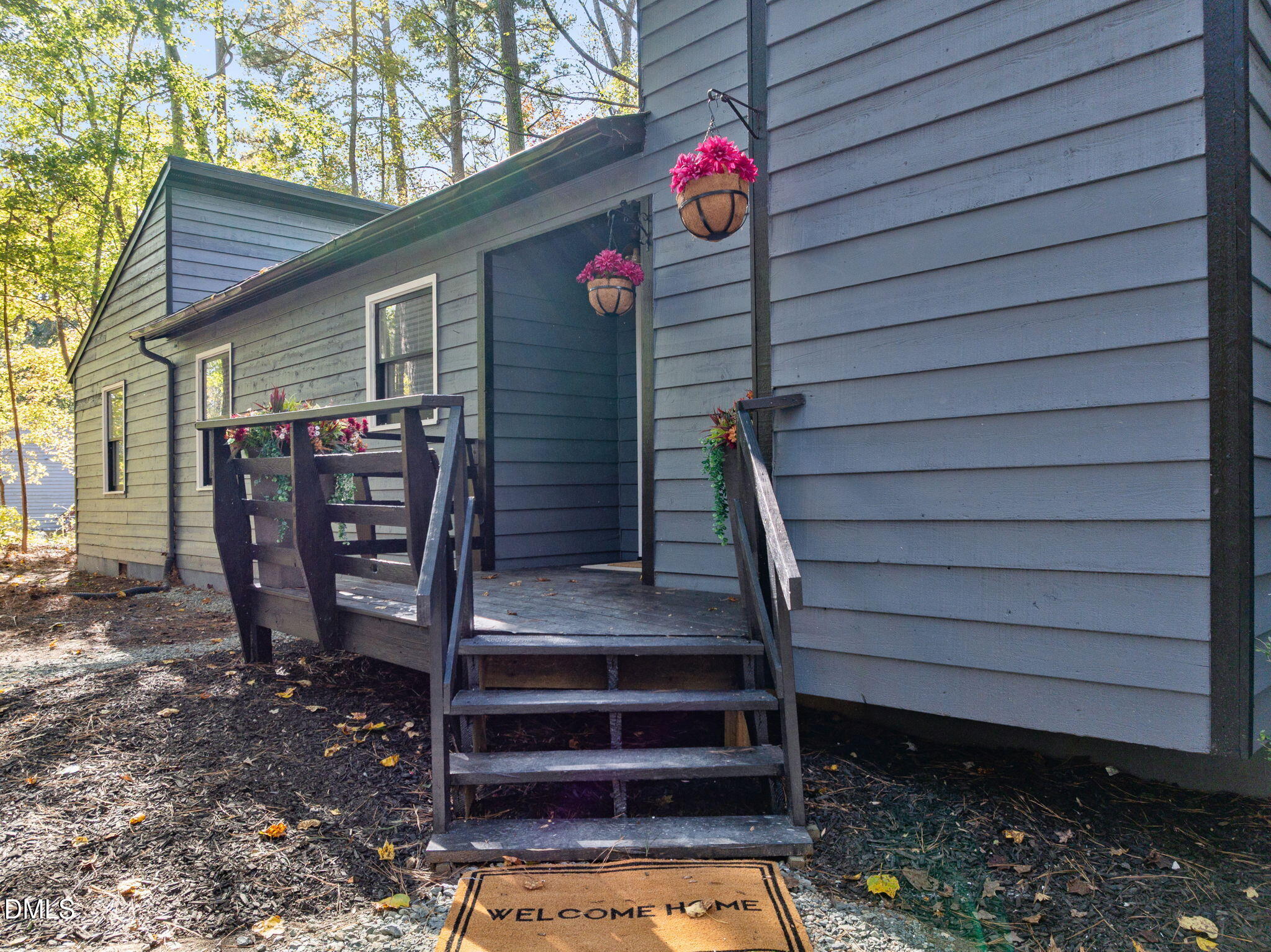 9909 Leslie Drive Chapel Hill NC 27516