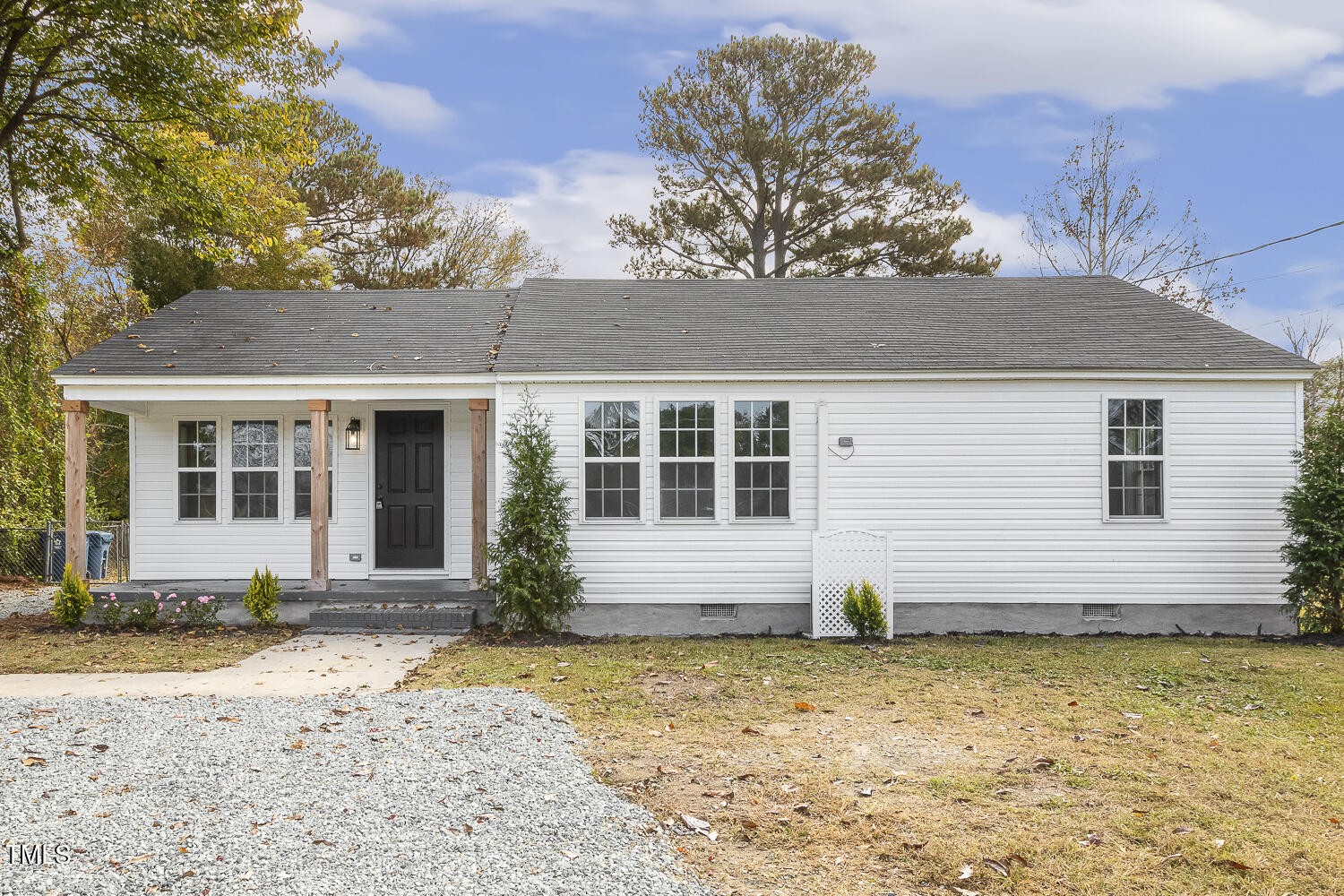 903 S Elm Avenue Dunn NC 28334