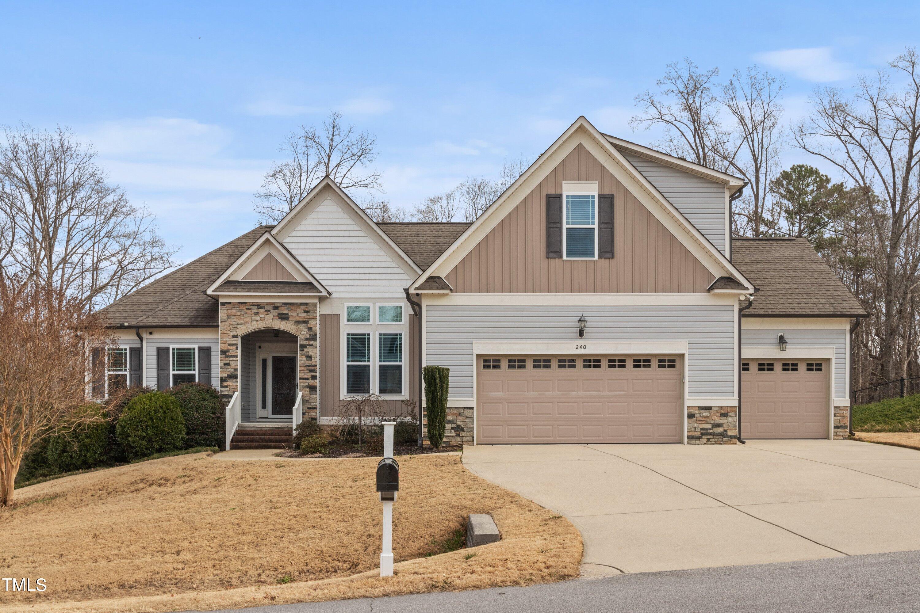 240 Scarlet Oak Run Clayton NC 27520