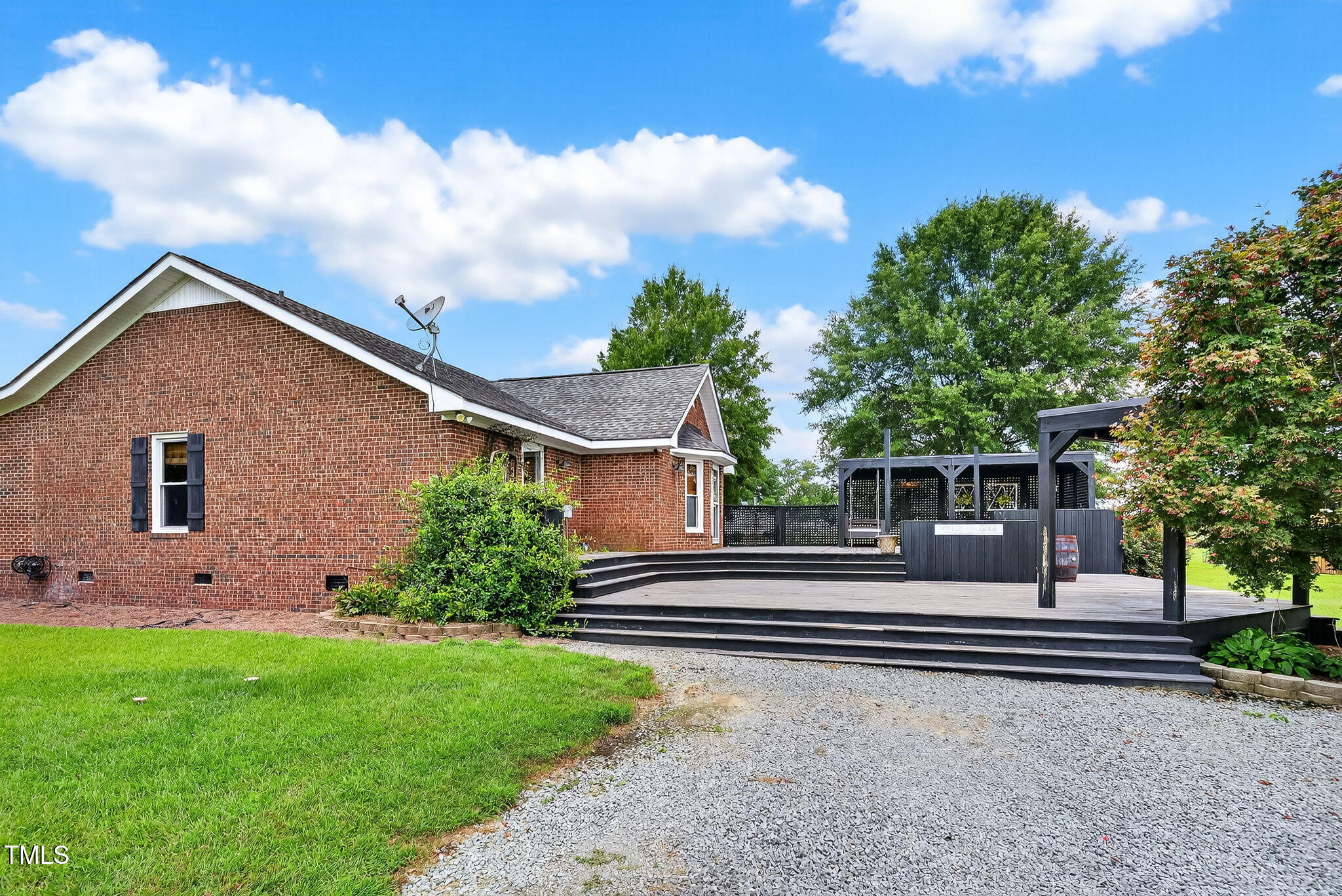 2888 Benson Hardee Road Benson NC 27504