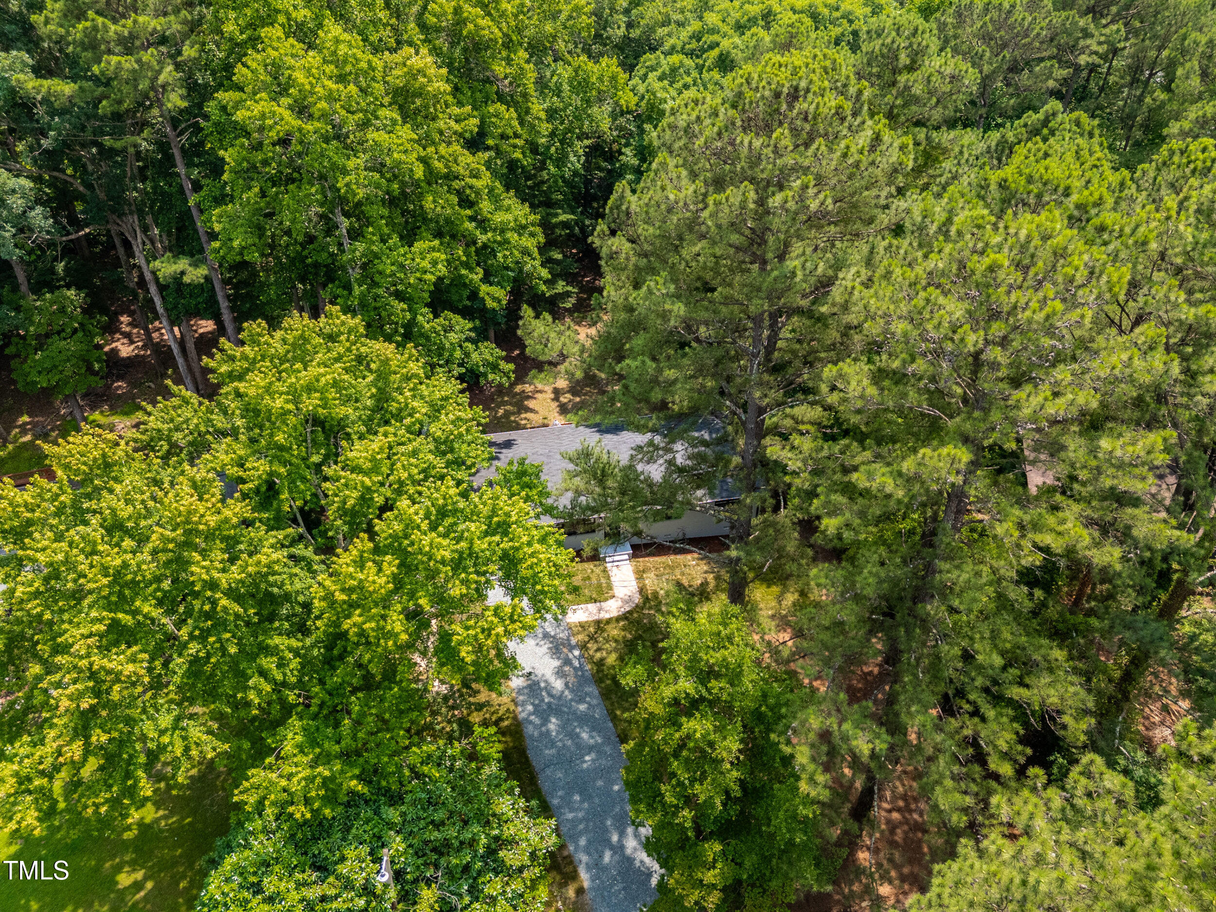 104 Woodcrest Drive Chapel Hill NC 27516