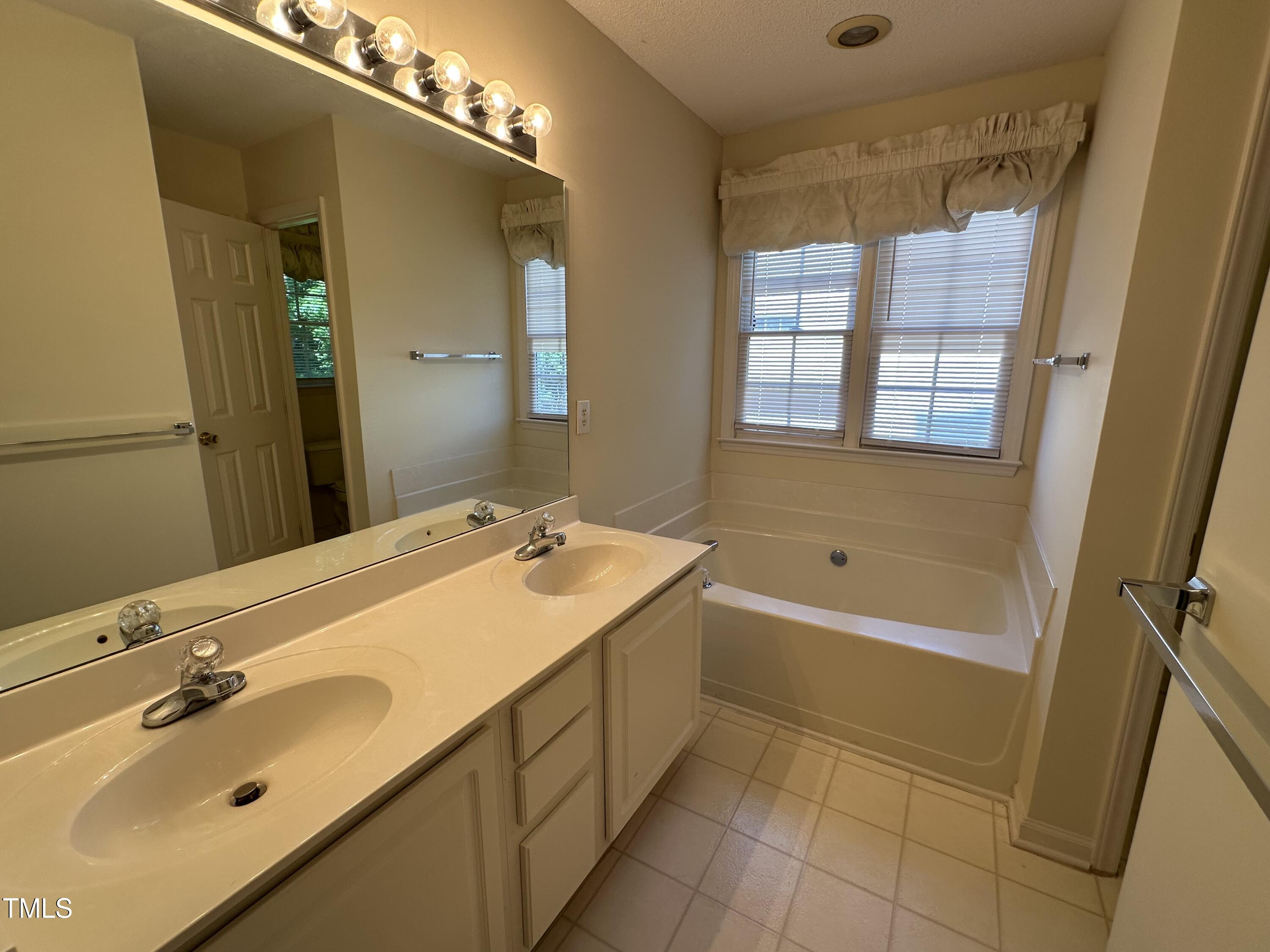 203 Caraway Lane Cary NC 27519