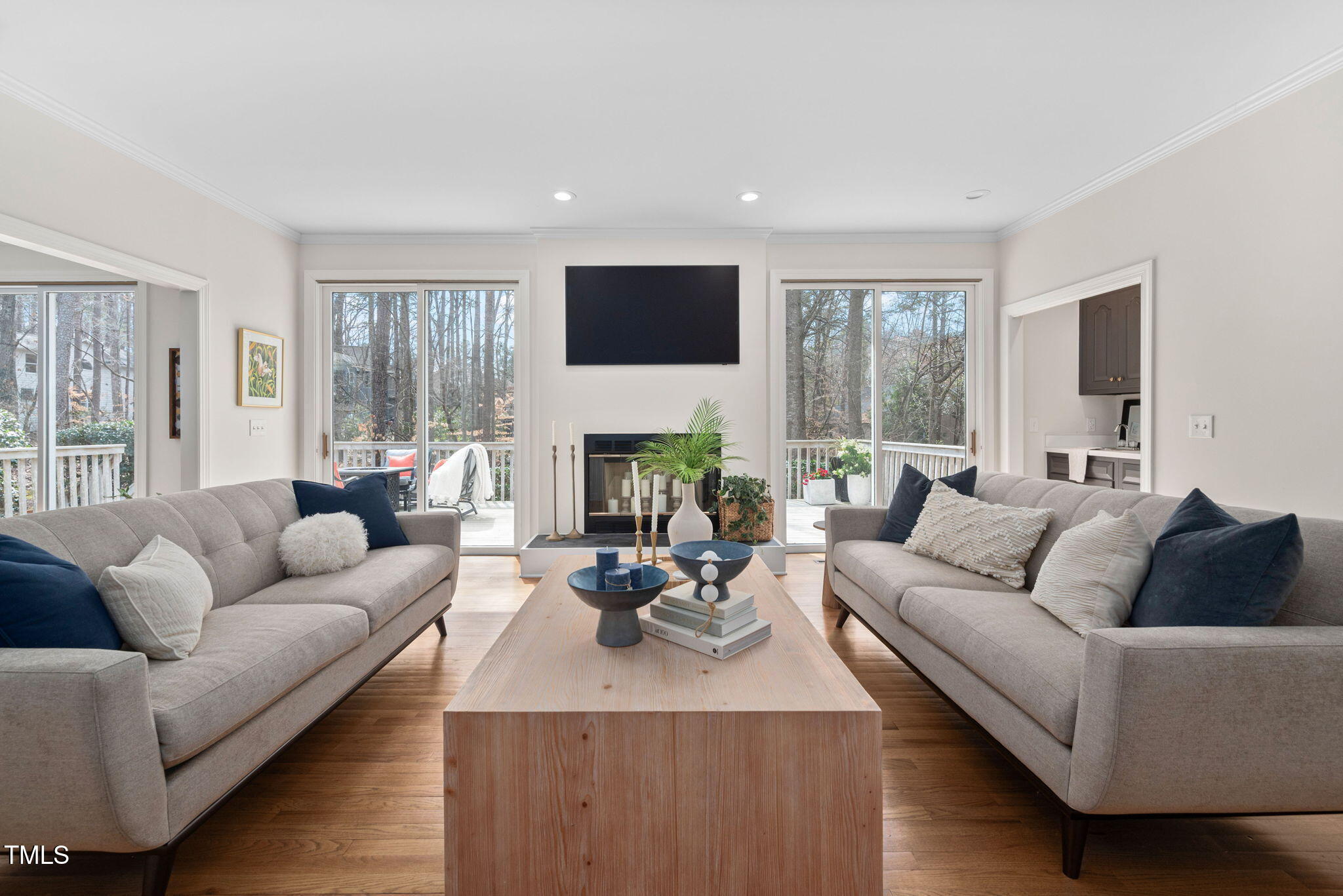 104 Hampshire Place Chapel Hill NC 27516