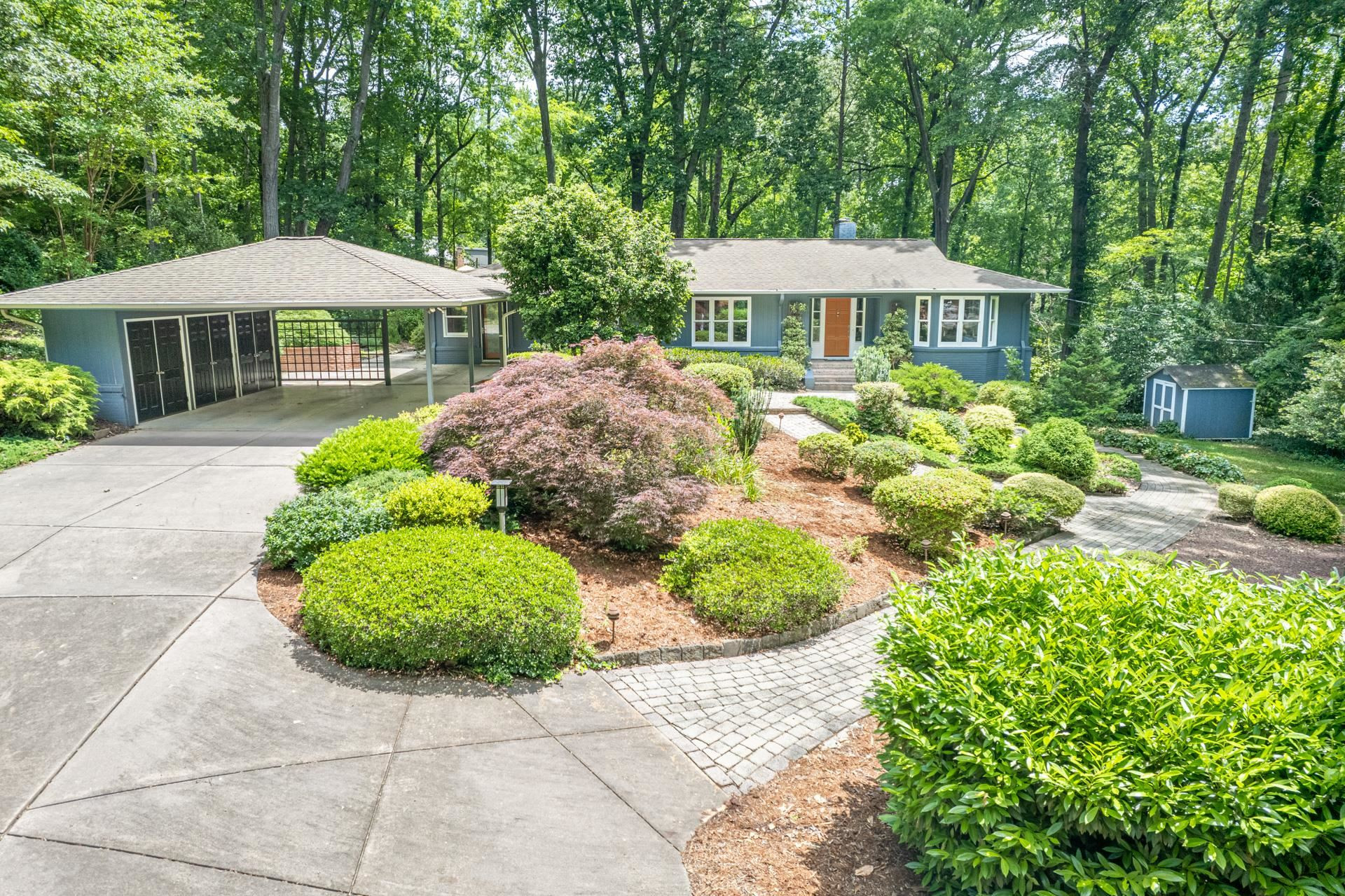 1126 Sourwood Drive Chapel Hill NC 27517