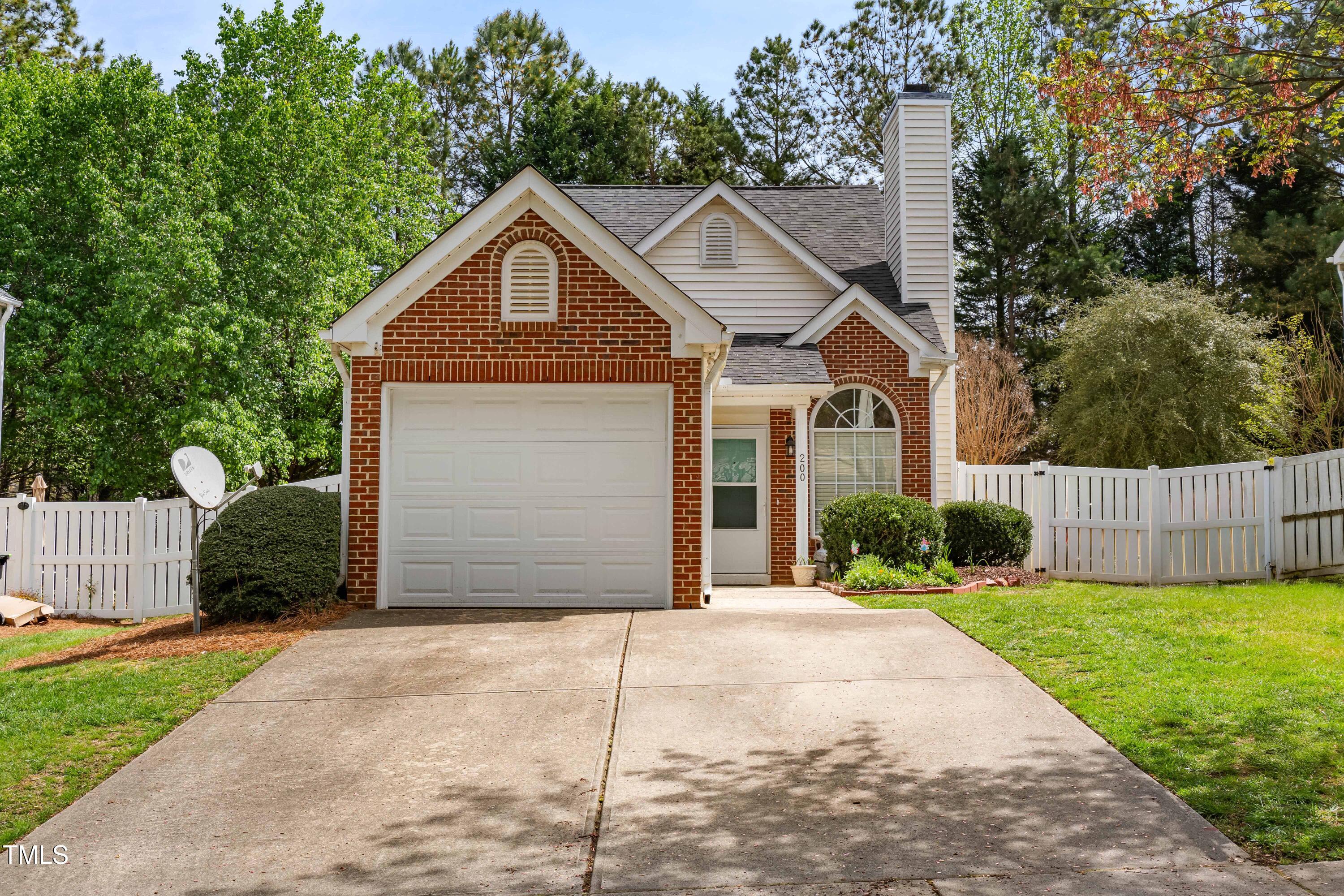 200 Adefield Lane Holly Springs NC 27540