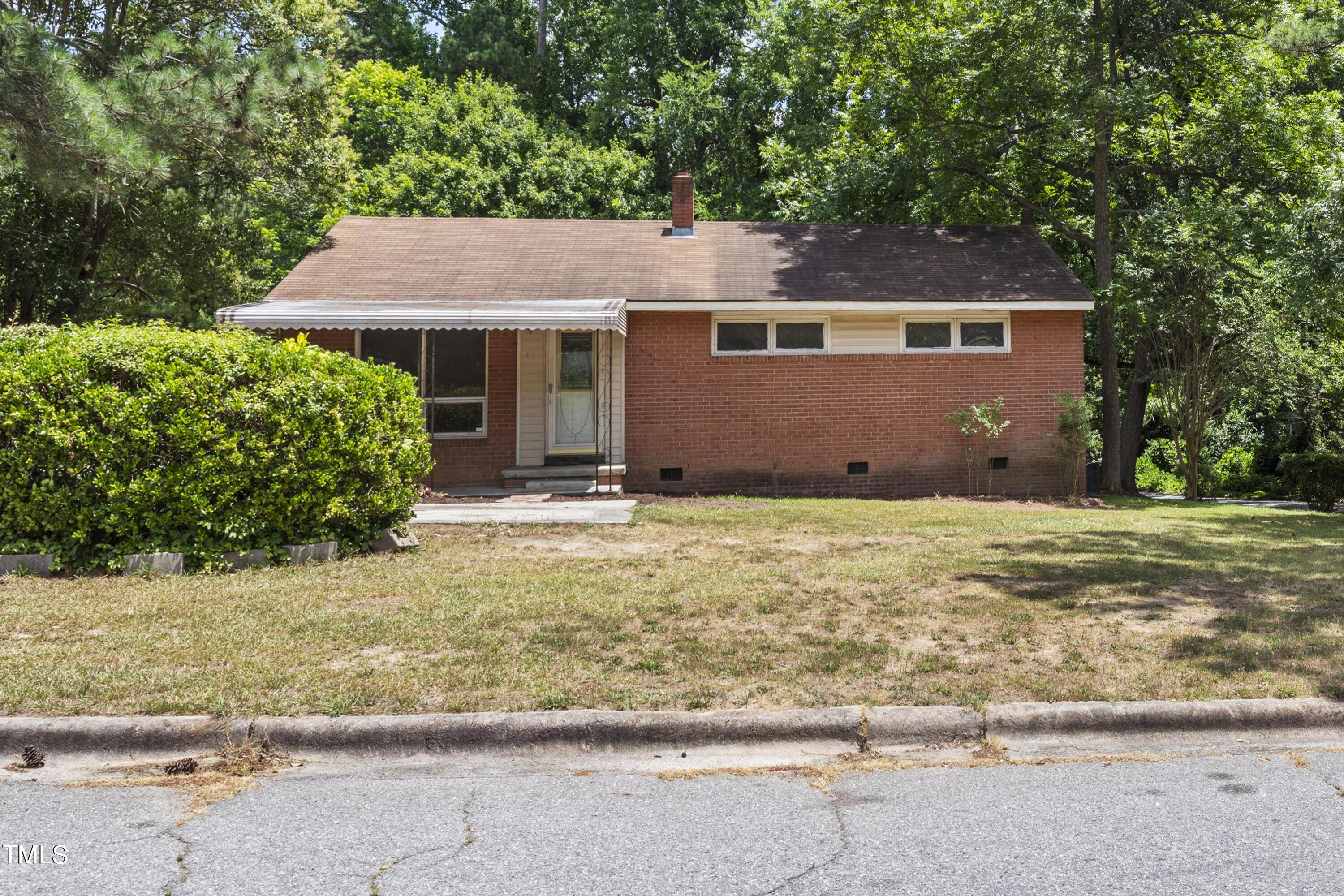 633 Ashford Street Raleigh NC 27610