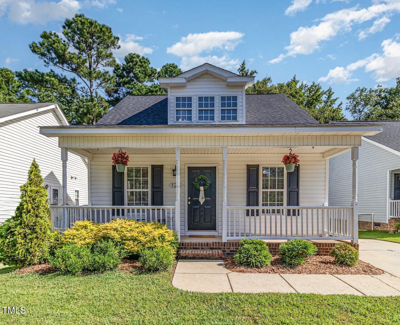 124 Cliffdale Road Holly Springs NC 27540
