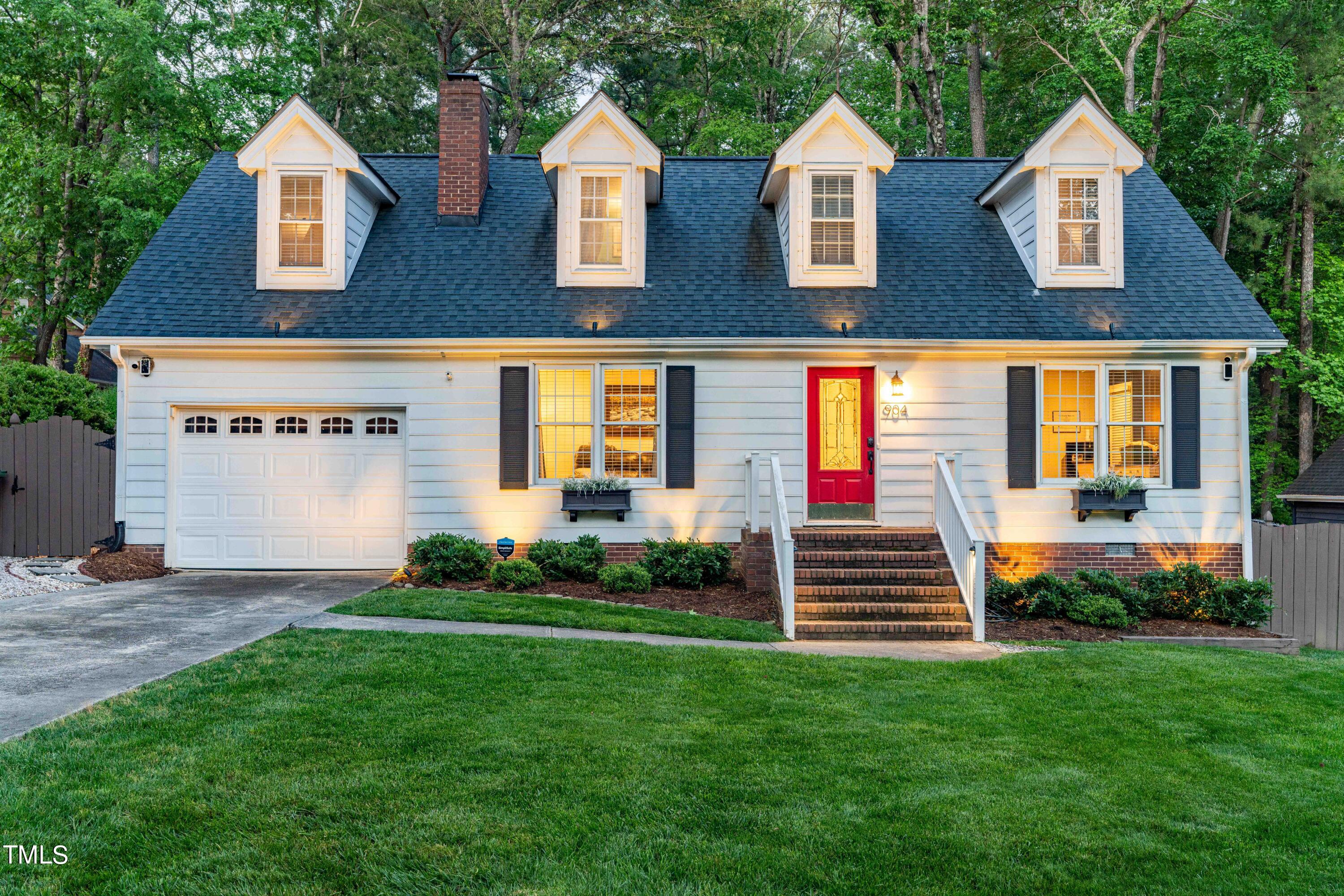 904 Northwoods Drive Cary NC 27513