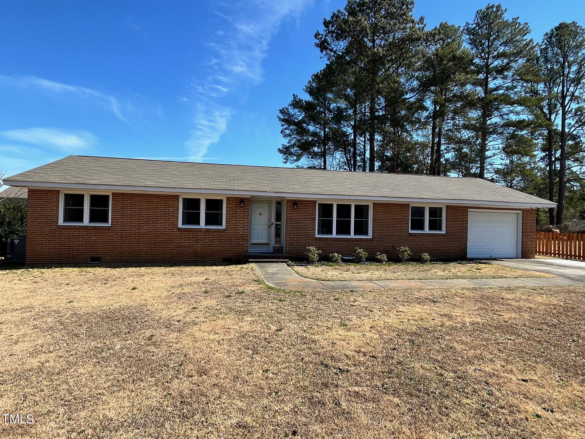 2704 Dove Lane Raleigh NC 27604