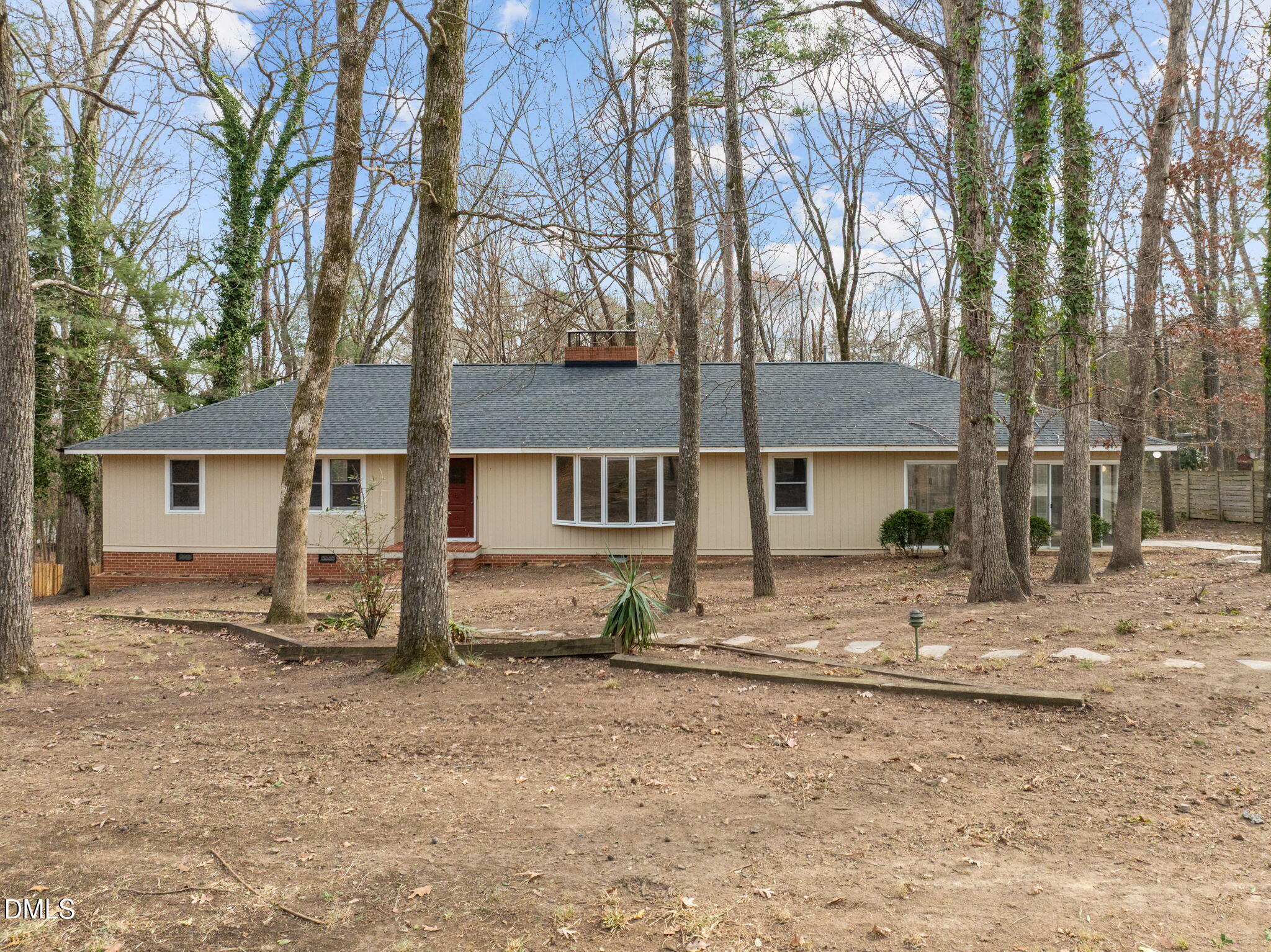 1904 Rolling Road Chapel Hill NC 27514