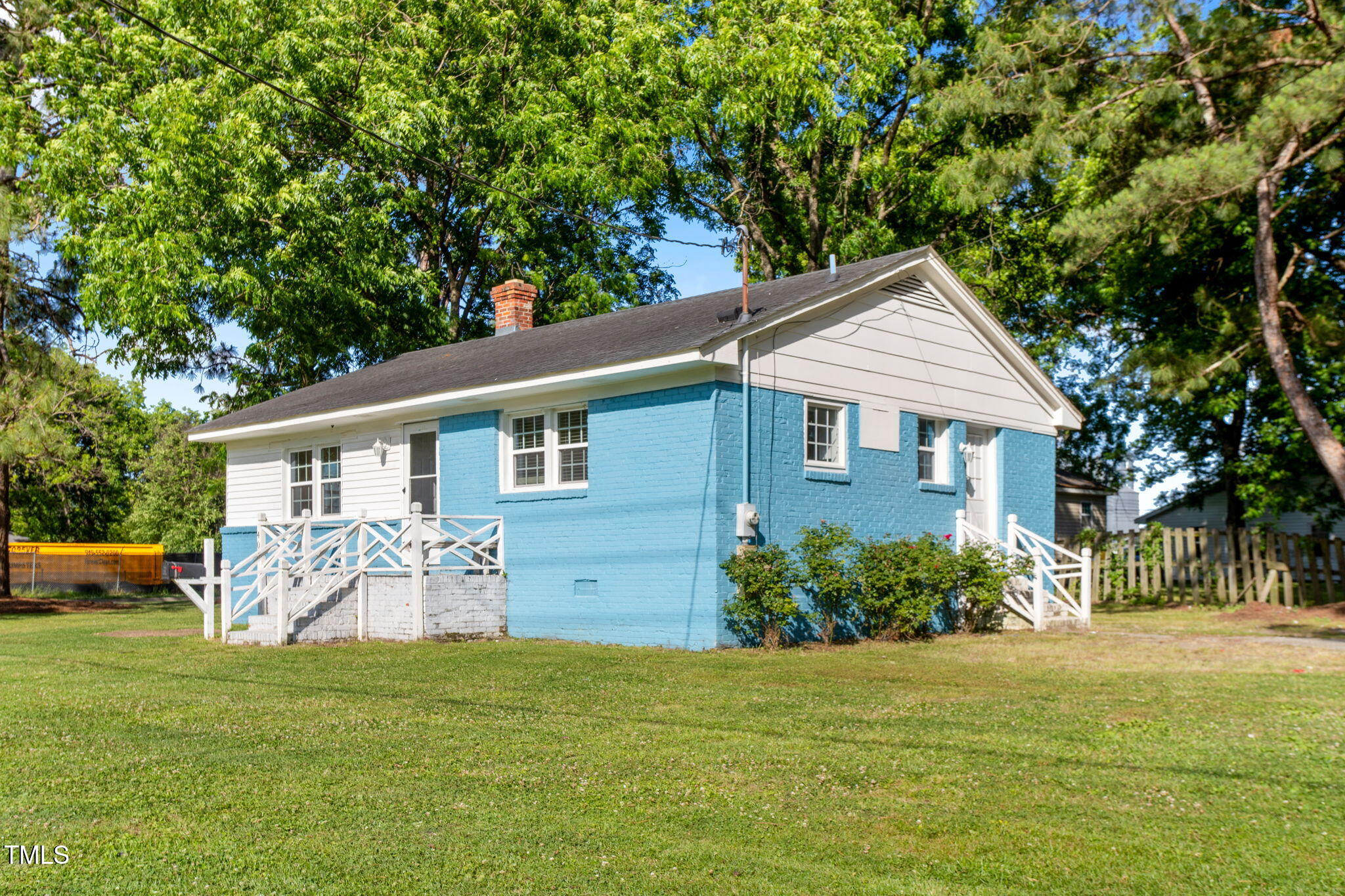 403 S Webb Street Selma NC 27576