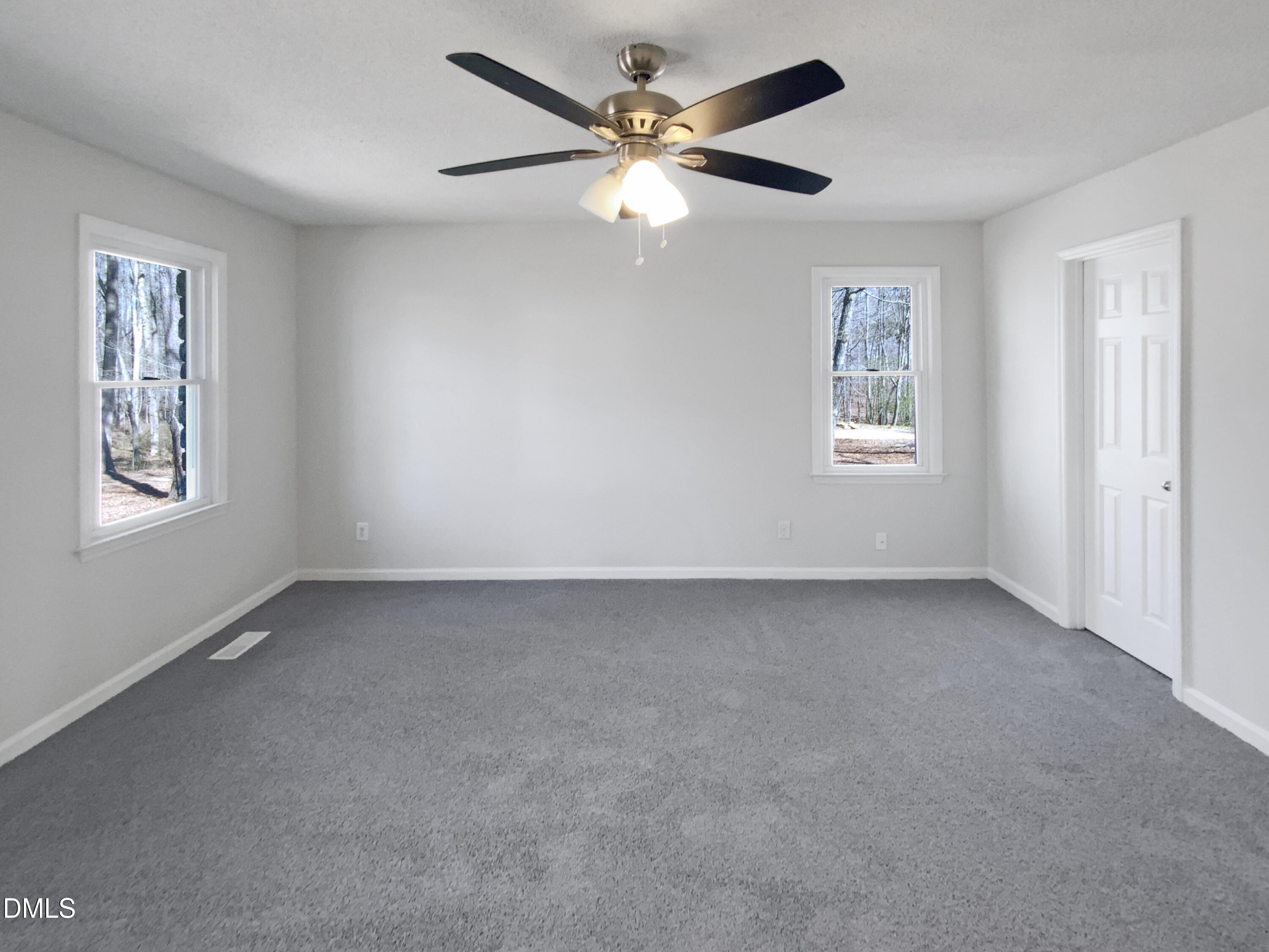 204 Colonial Drive Clayton NC 27527