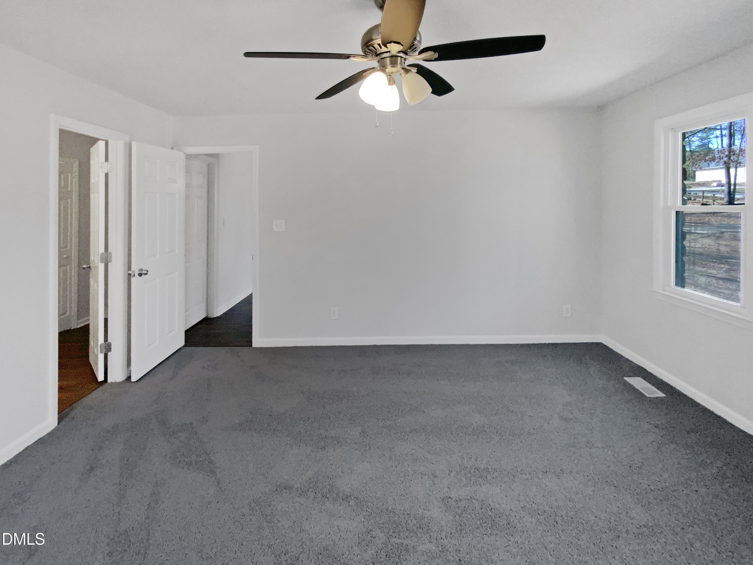 204 Colonial Drive Clayton NC 27527